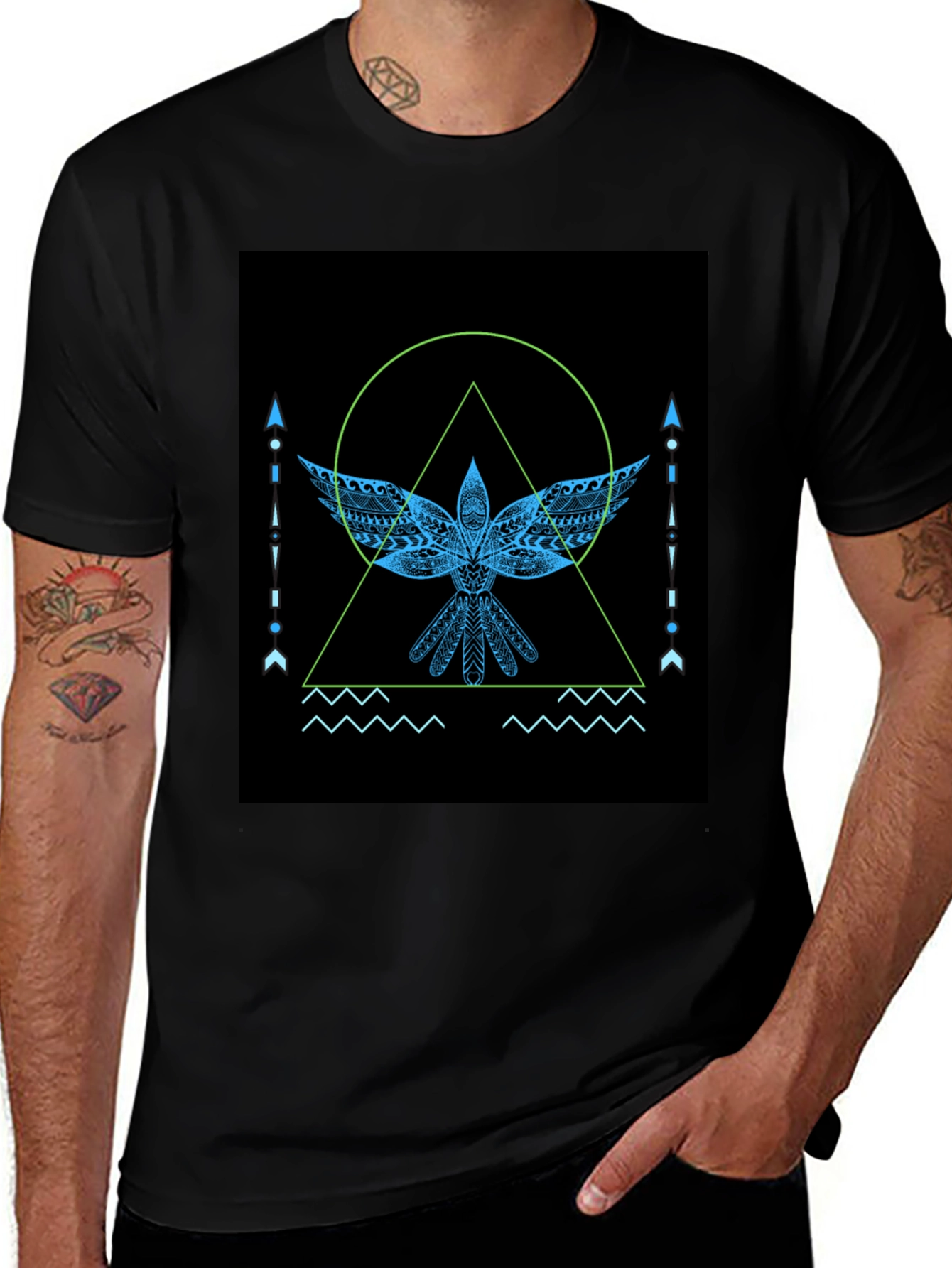 Variant 30 of Geometric Bird Print Black T-Shirt