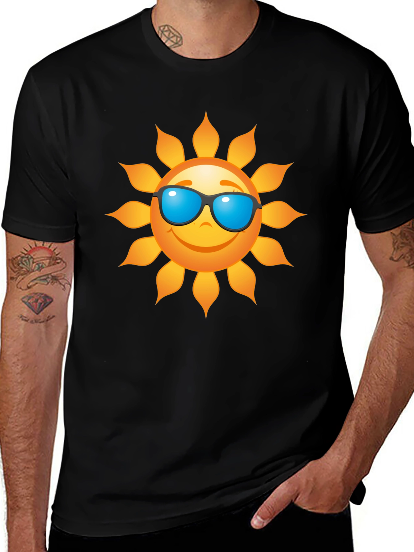 Variant 28 of Cool Sun Graphic T-Shirt - Black
