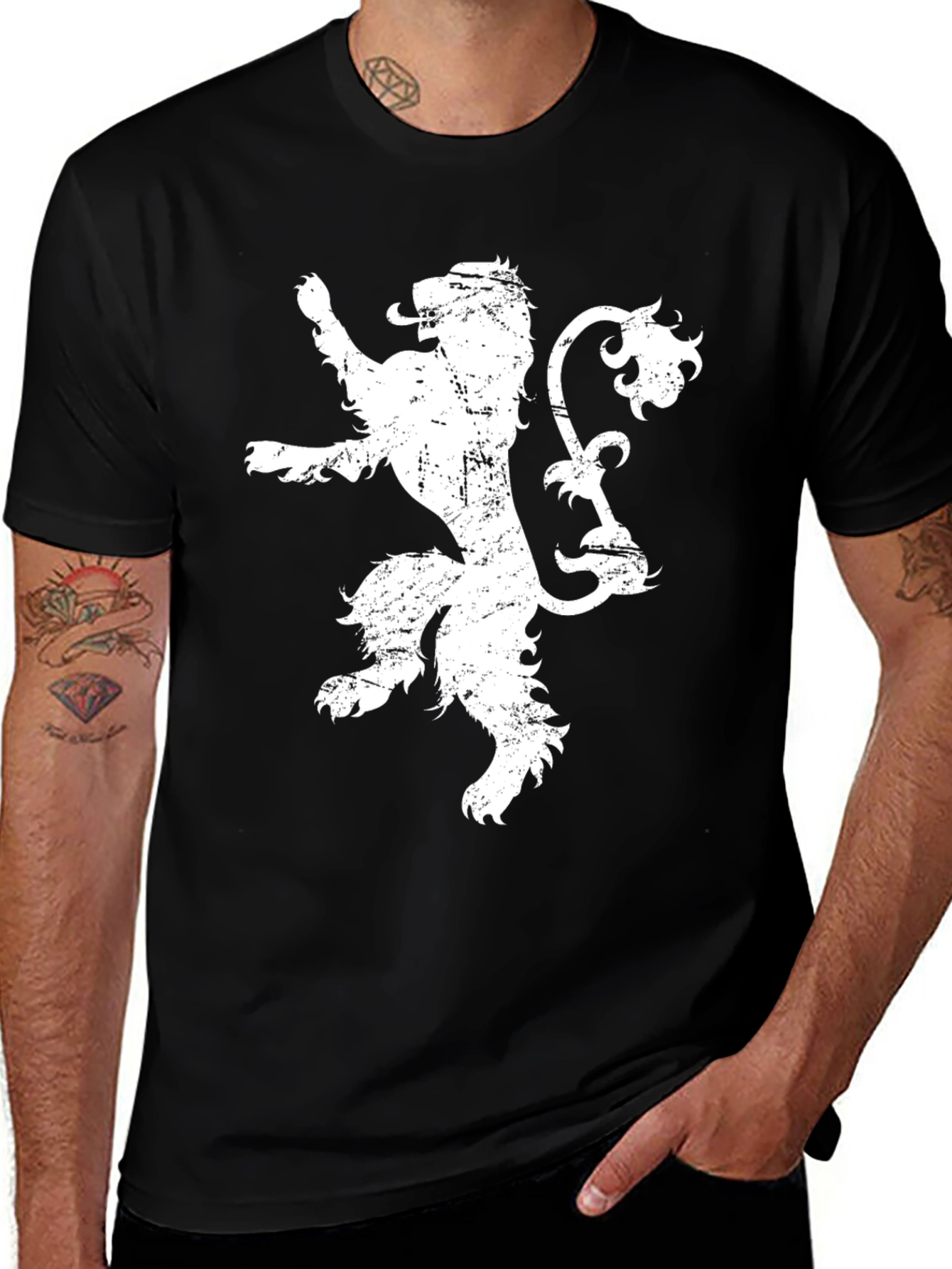 Variant 22 of Heraldic Lion Black T-Shirt