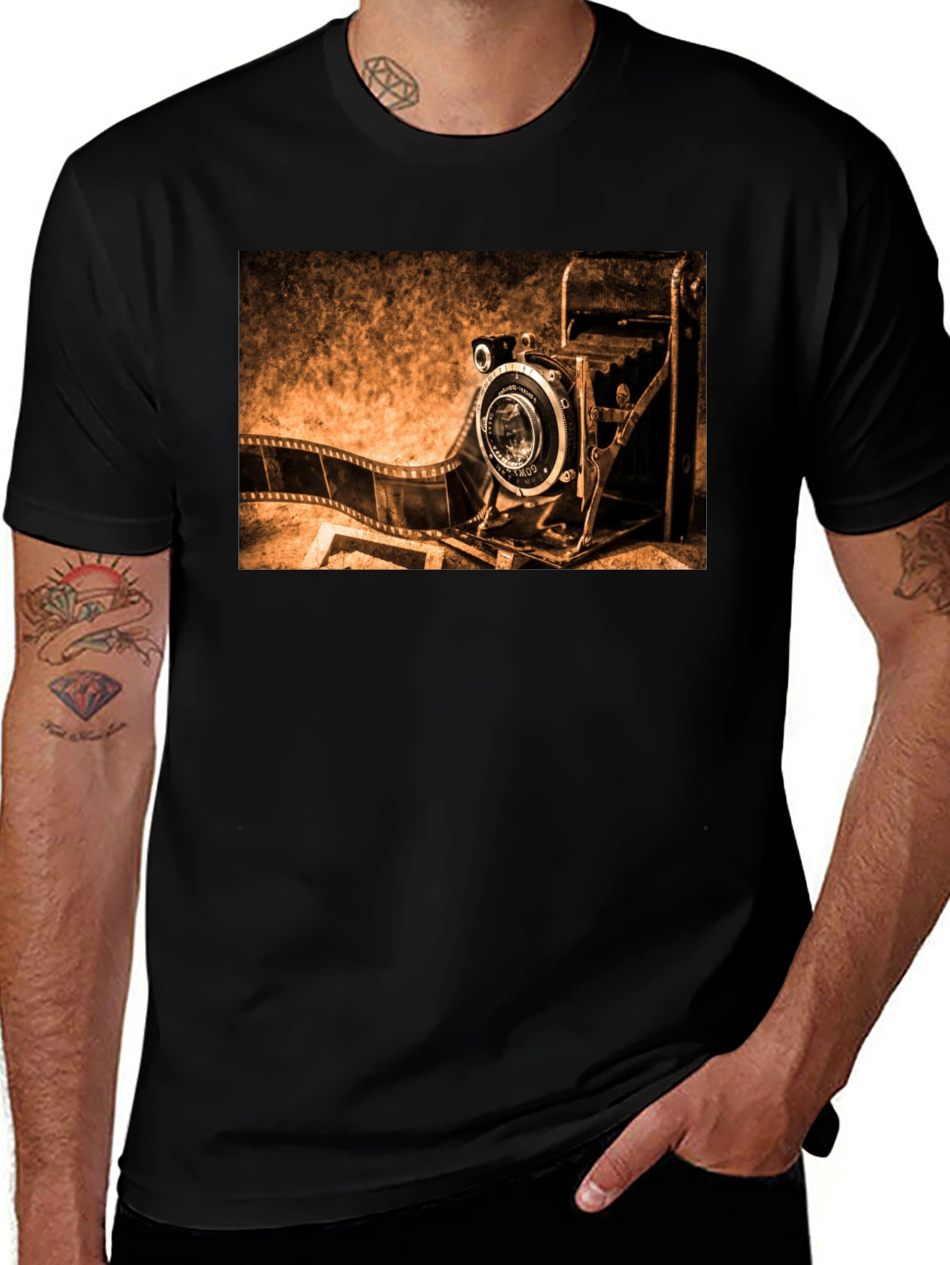 Variant 3 of Vintage Camera Graphic Tee - Classic Style