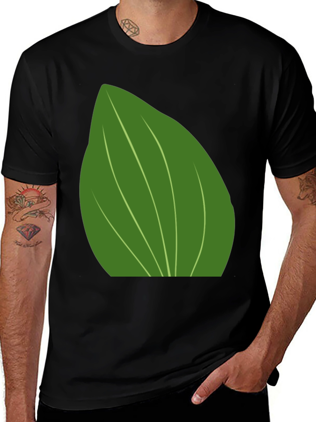 Variant 19 of Leaf Graphic Print Black T-Shirt