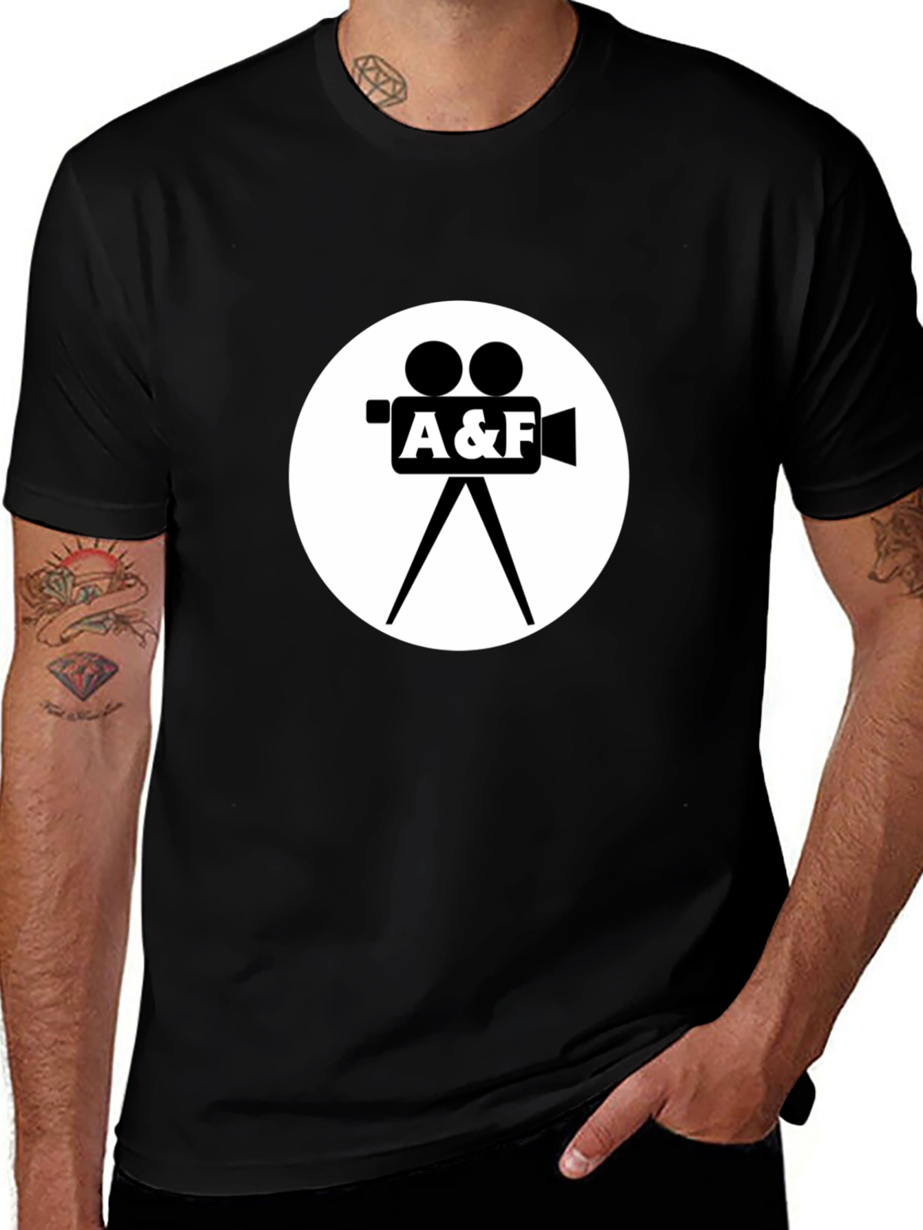 Variant 8 of A&F Camera Graphic Black T-Shirt