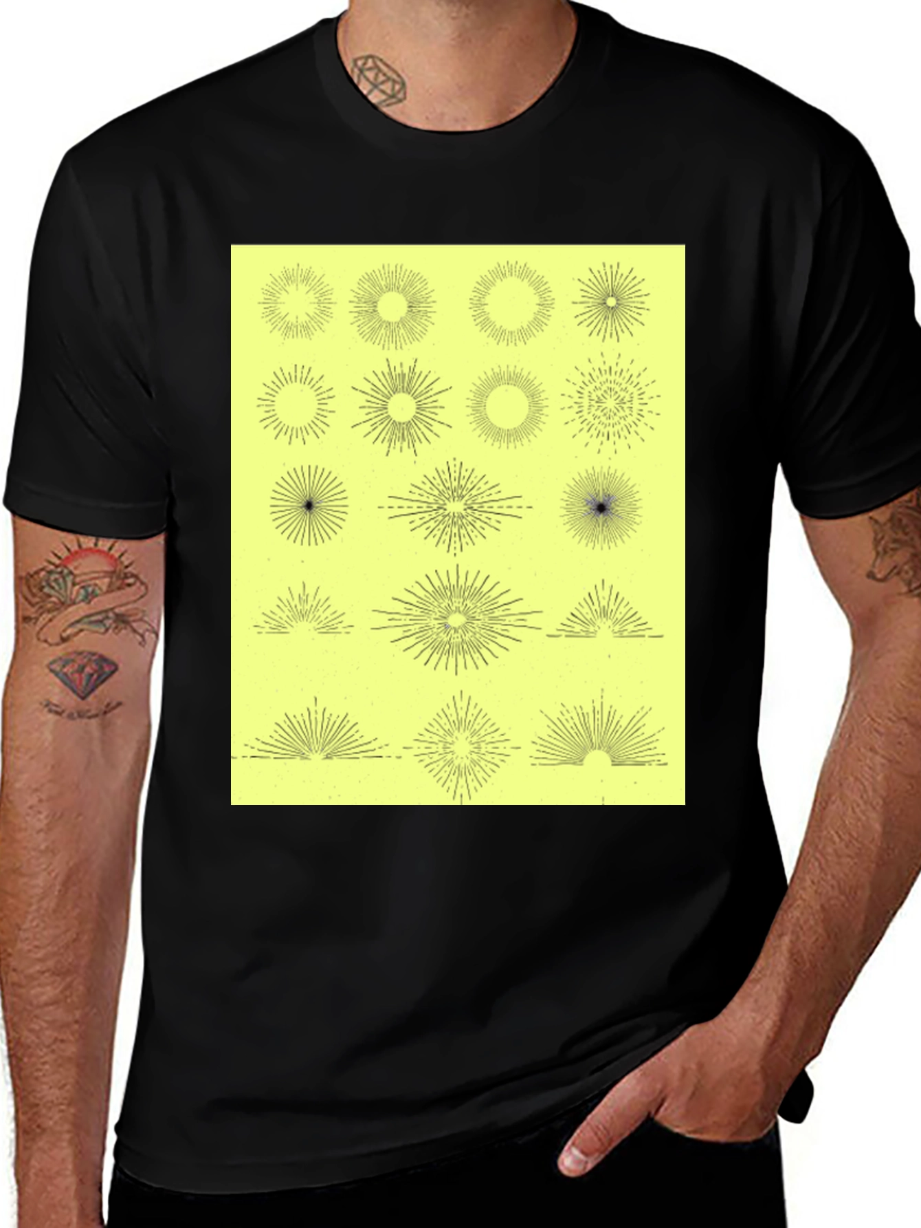 Variant 13 of Starburst Graphic Print Black T-Shirt