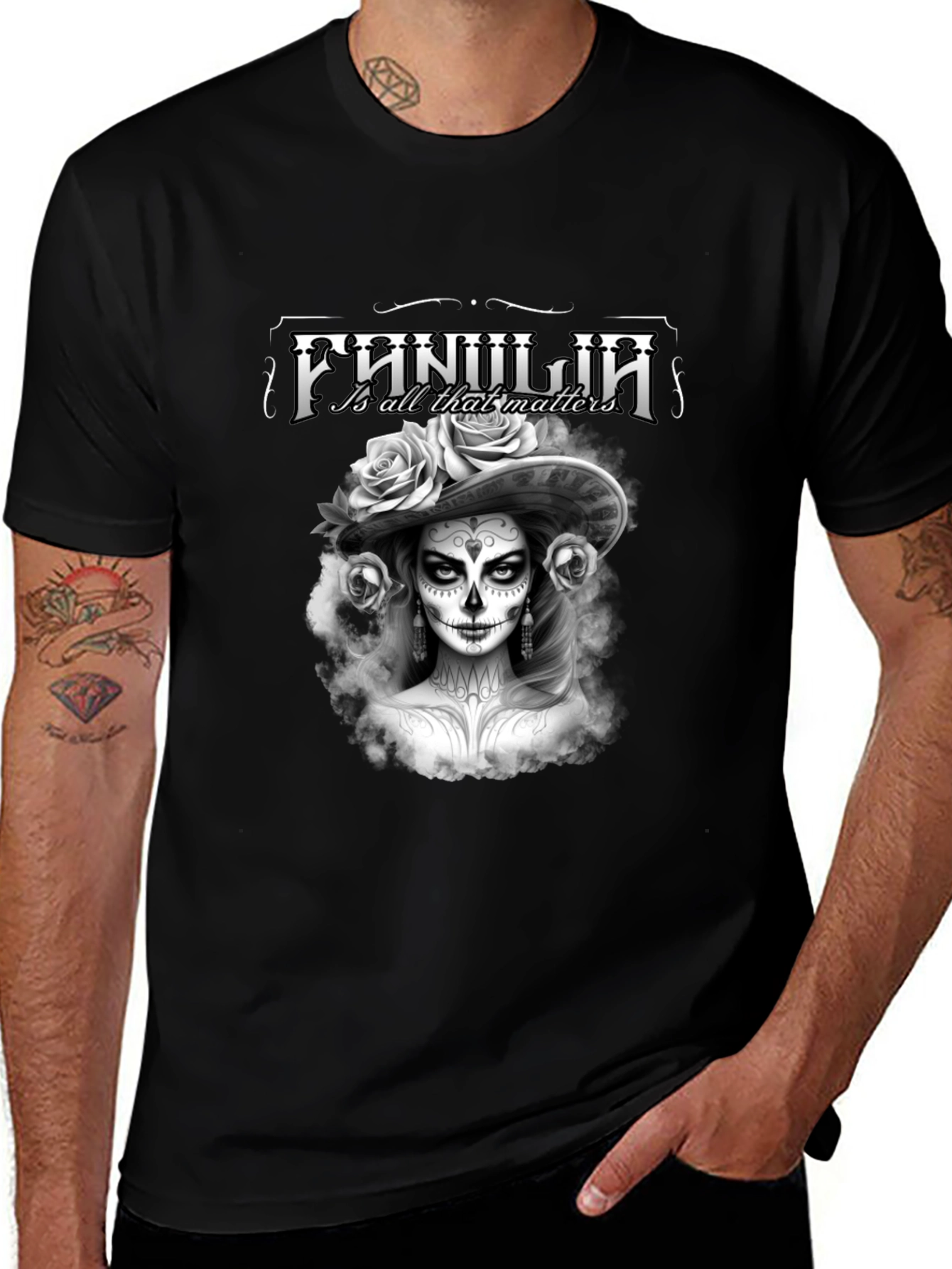 Variant 9 of Familia Sugar Skull Graphic Tee