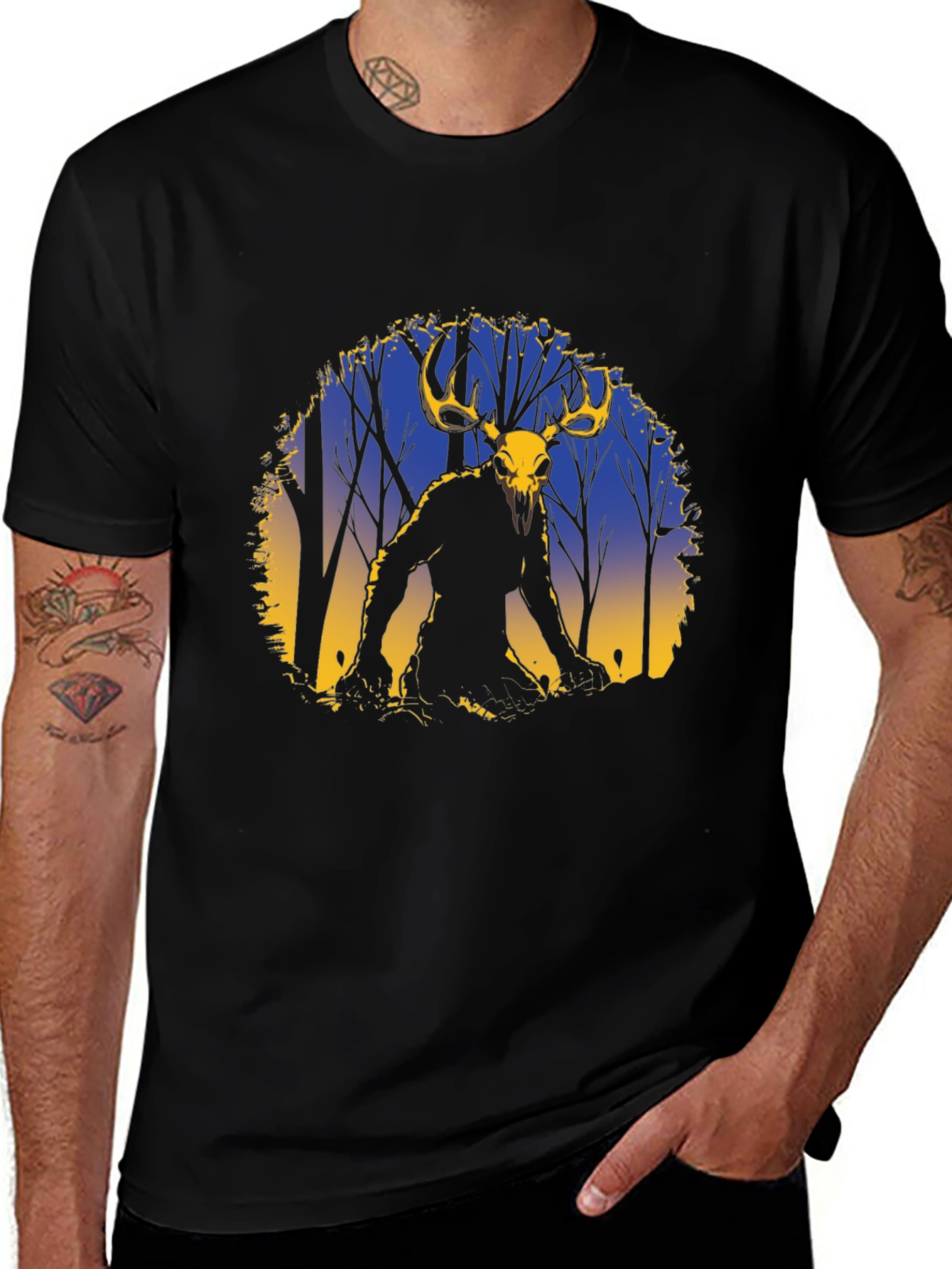 Variant 8 of Creepy Deer Skull Monster Graphic T-Shirt