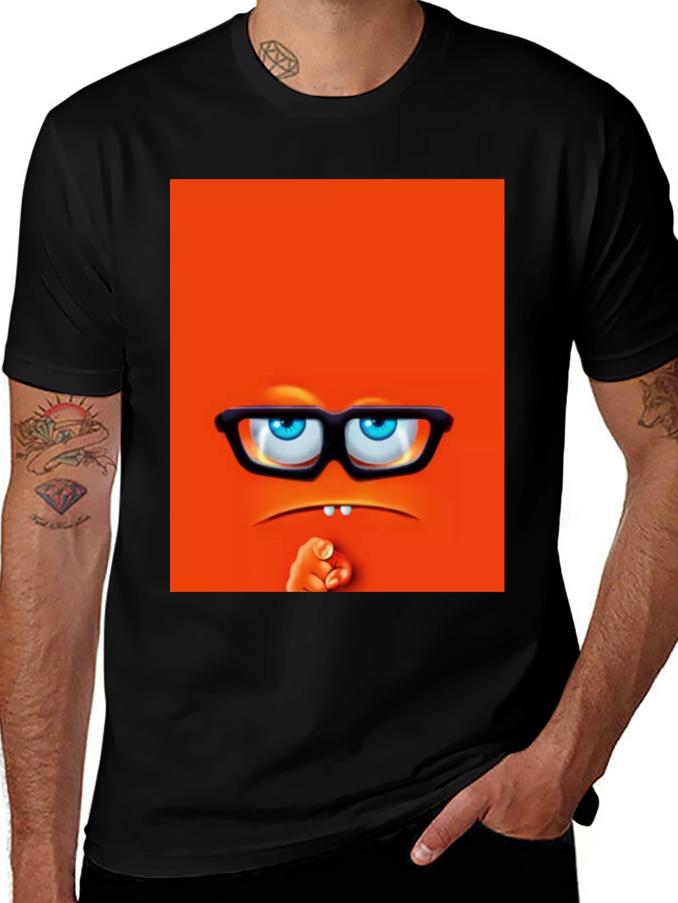Variant 17 of Funny Cartoon Face Black T-Shirt