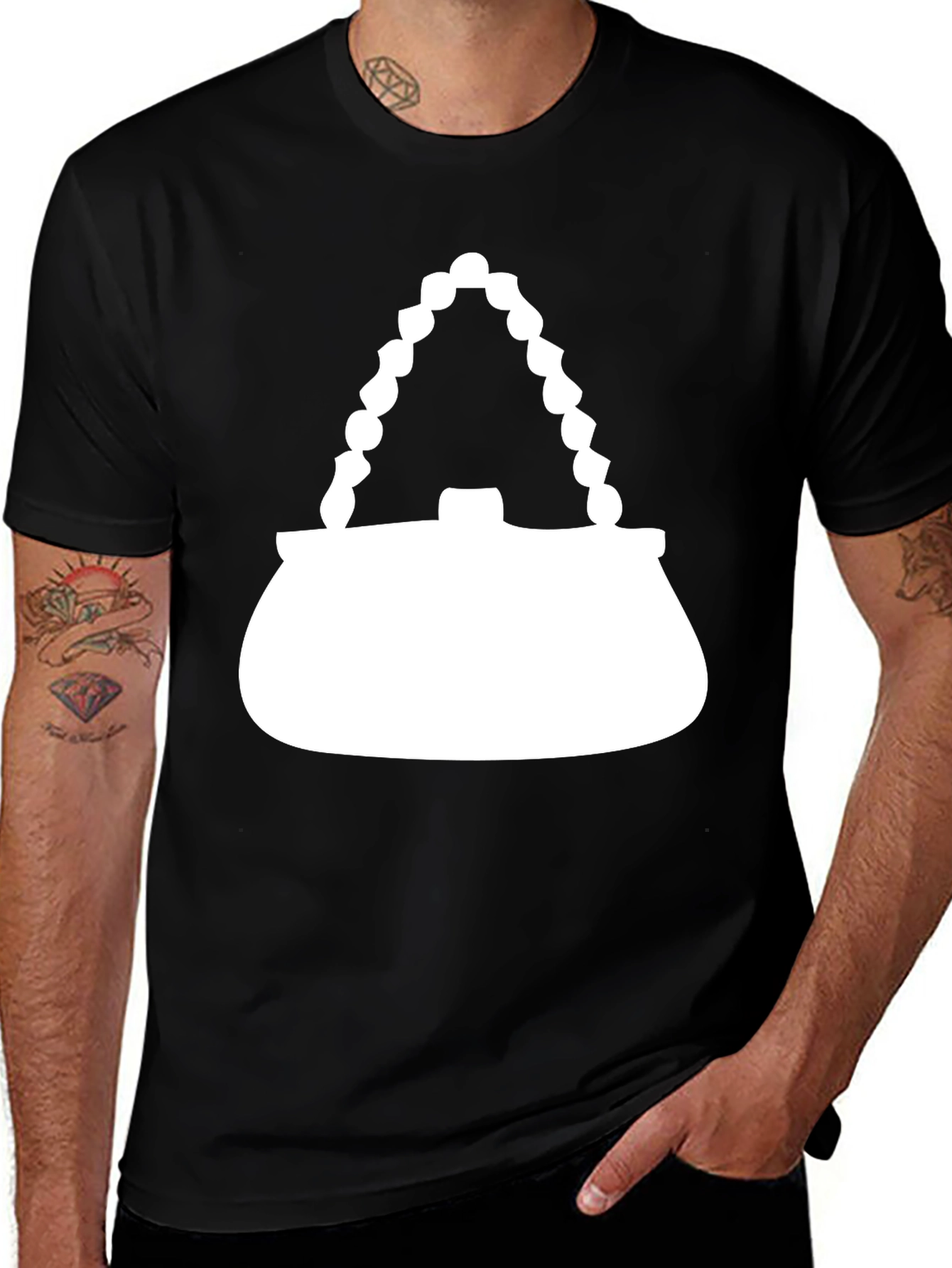 Variant 11 of Retro Purse Graphic T-Shirt