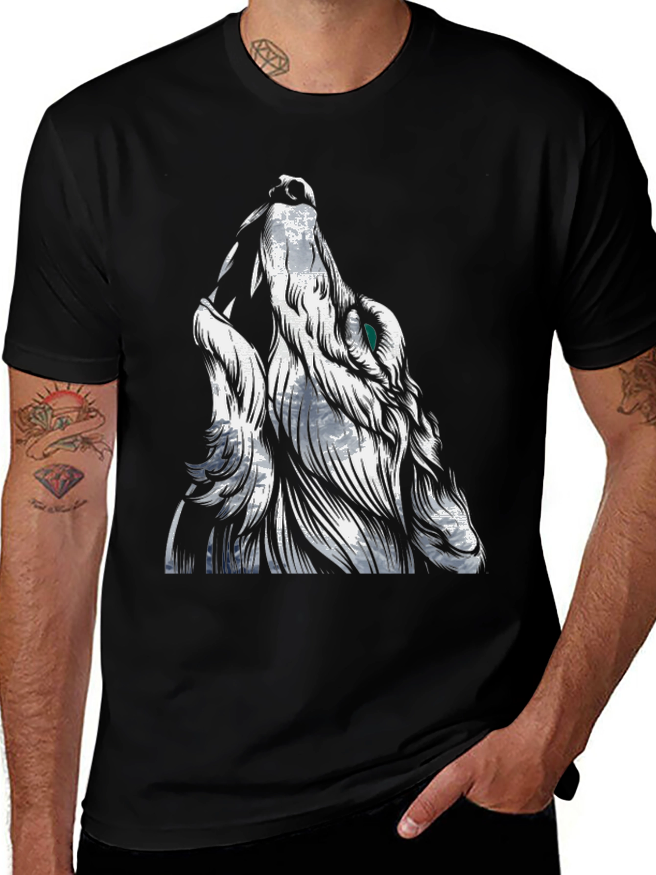 Variant 22 of Howling Wolf Graphic Black T-Shirt