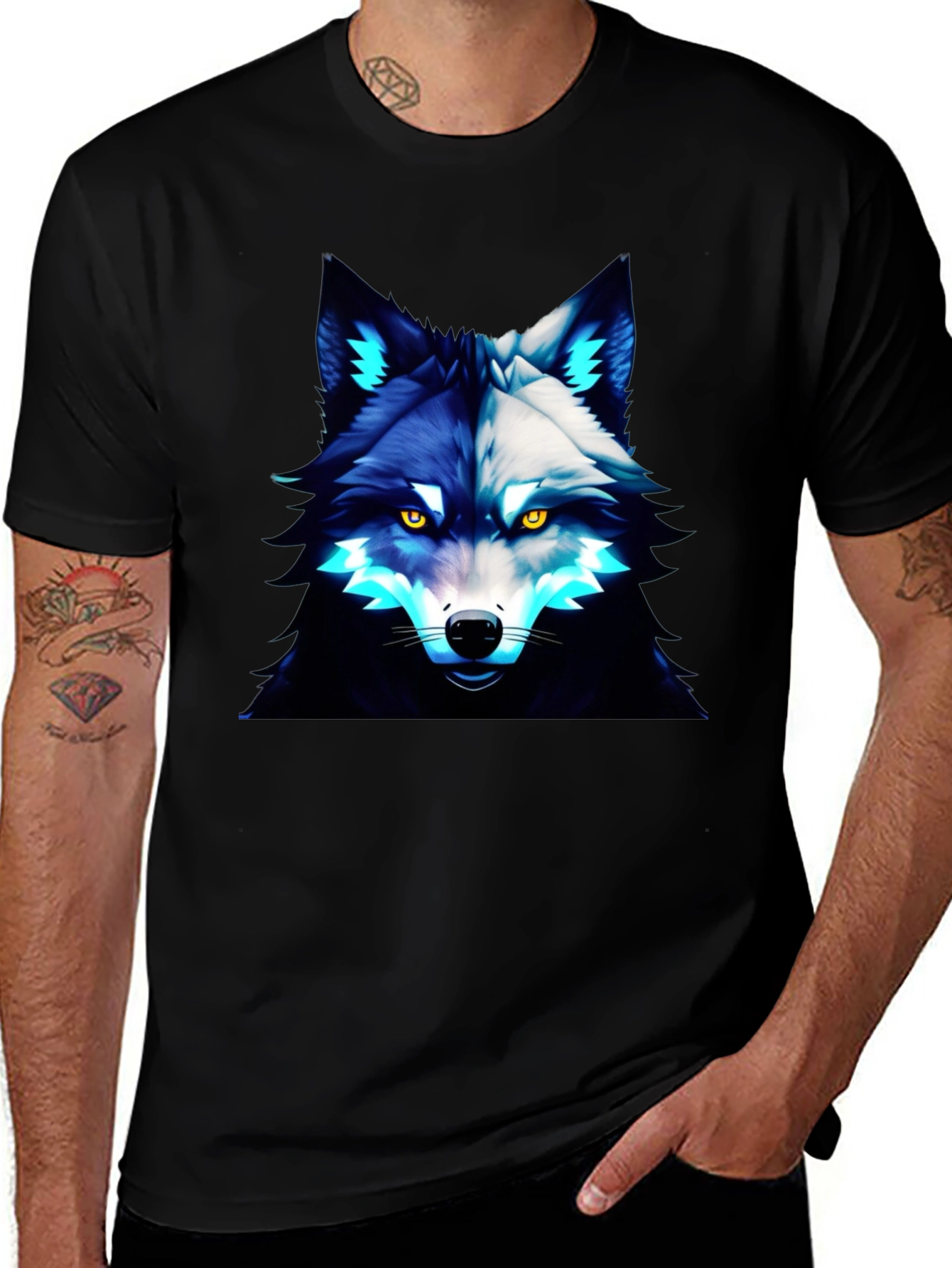 Wolf Graphic Tee - Cool Two-Tone Design