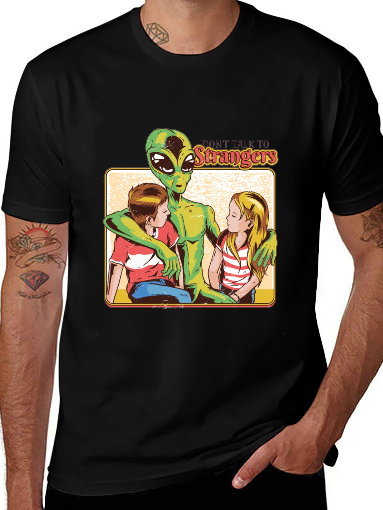 Variant 9 of Don't Talk to Strangers Alien T-Shirt