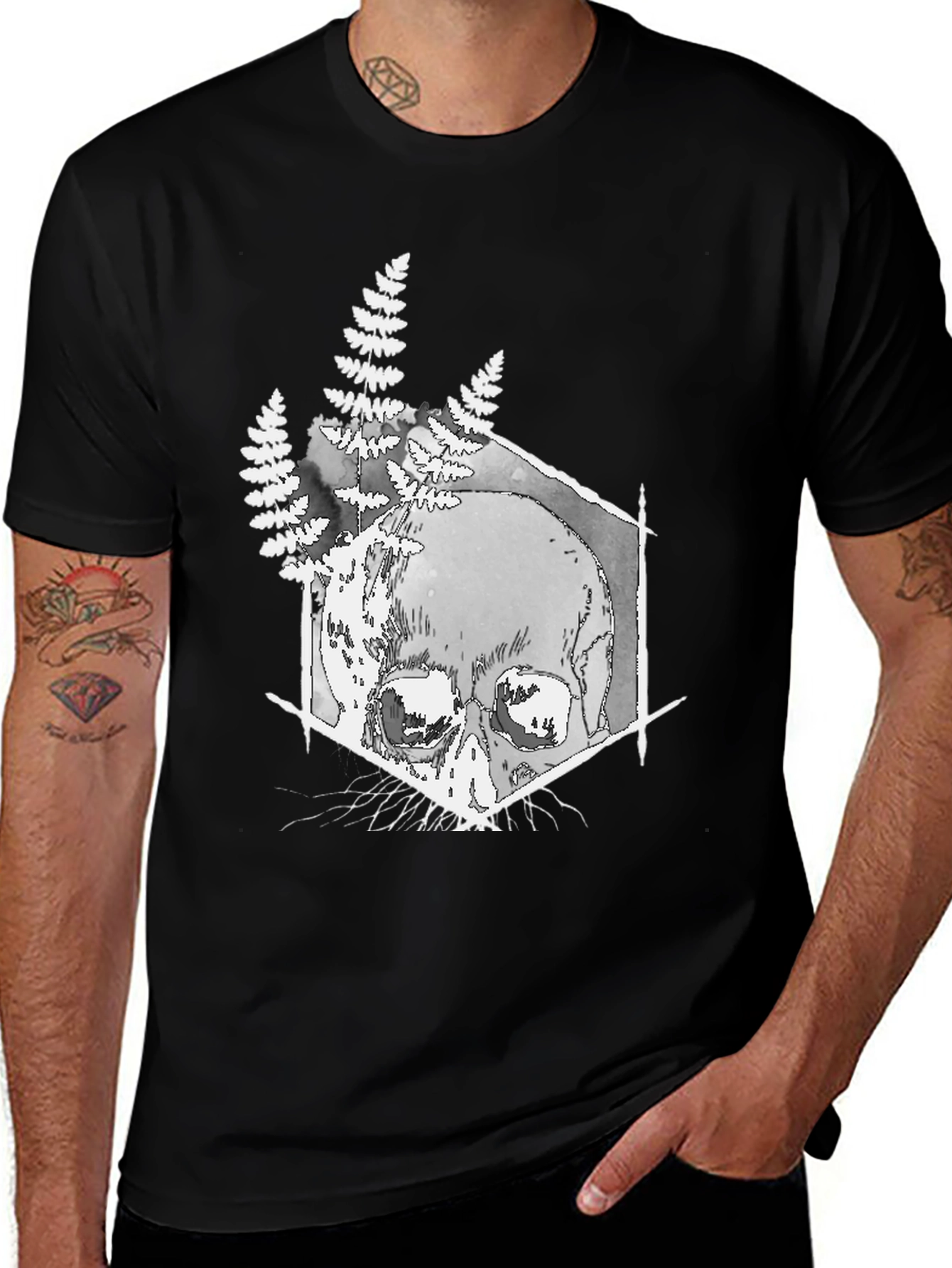 Variant 21 of Skull & Fern Graphic T-Shirt - Black