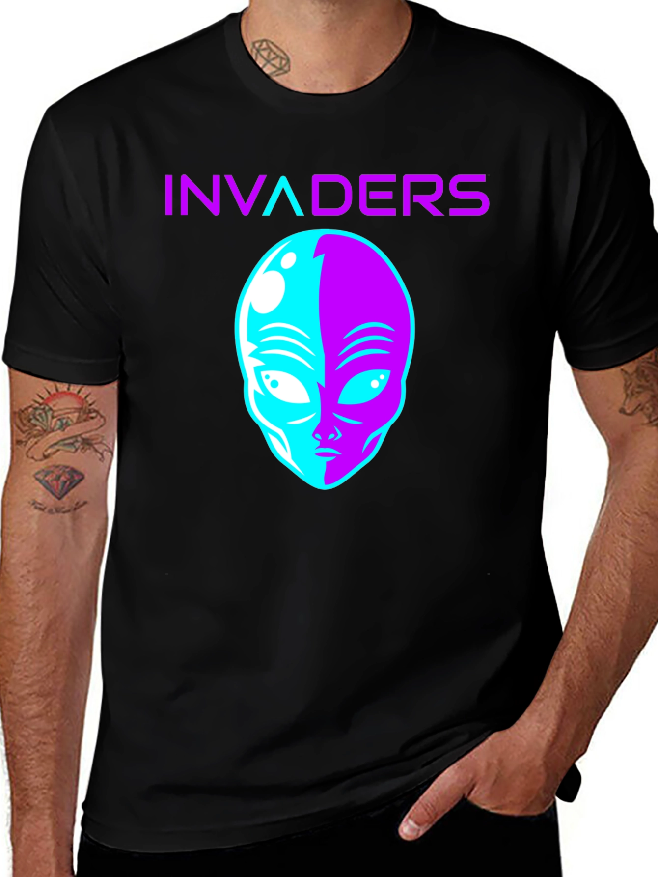 Variant 16 of Invaders Alien Graphic T-Shirt
