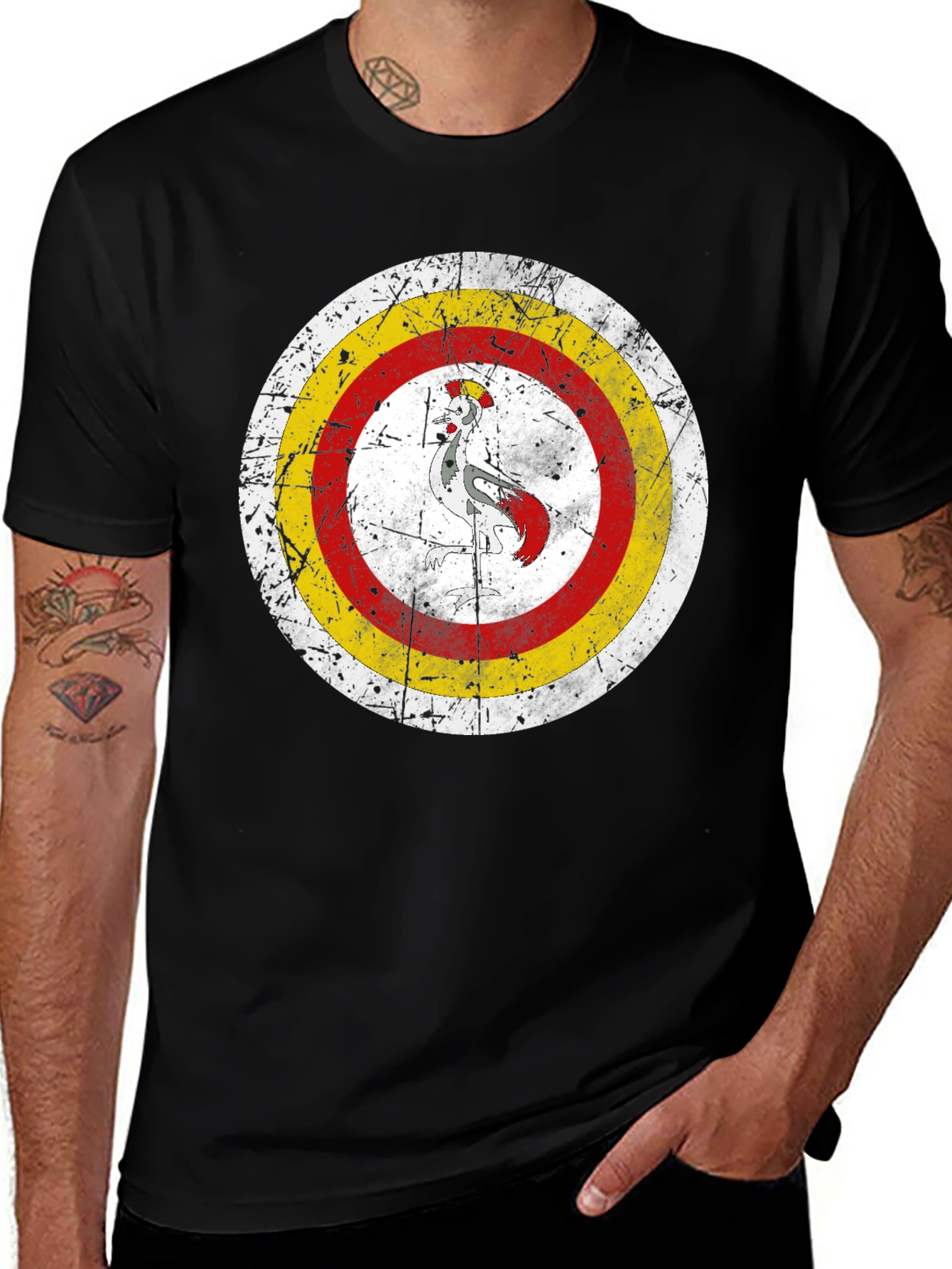 Variant 10 of Vintage Rooster Target Graphic Black T-Shirt