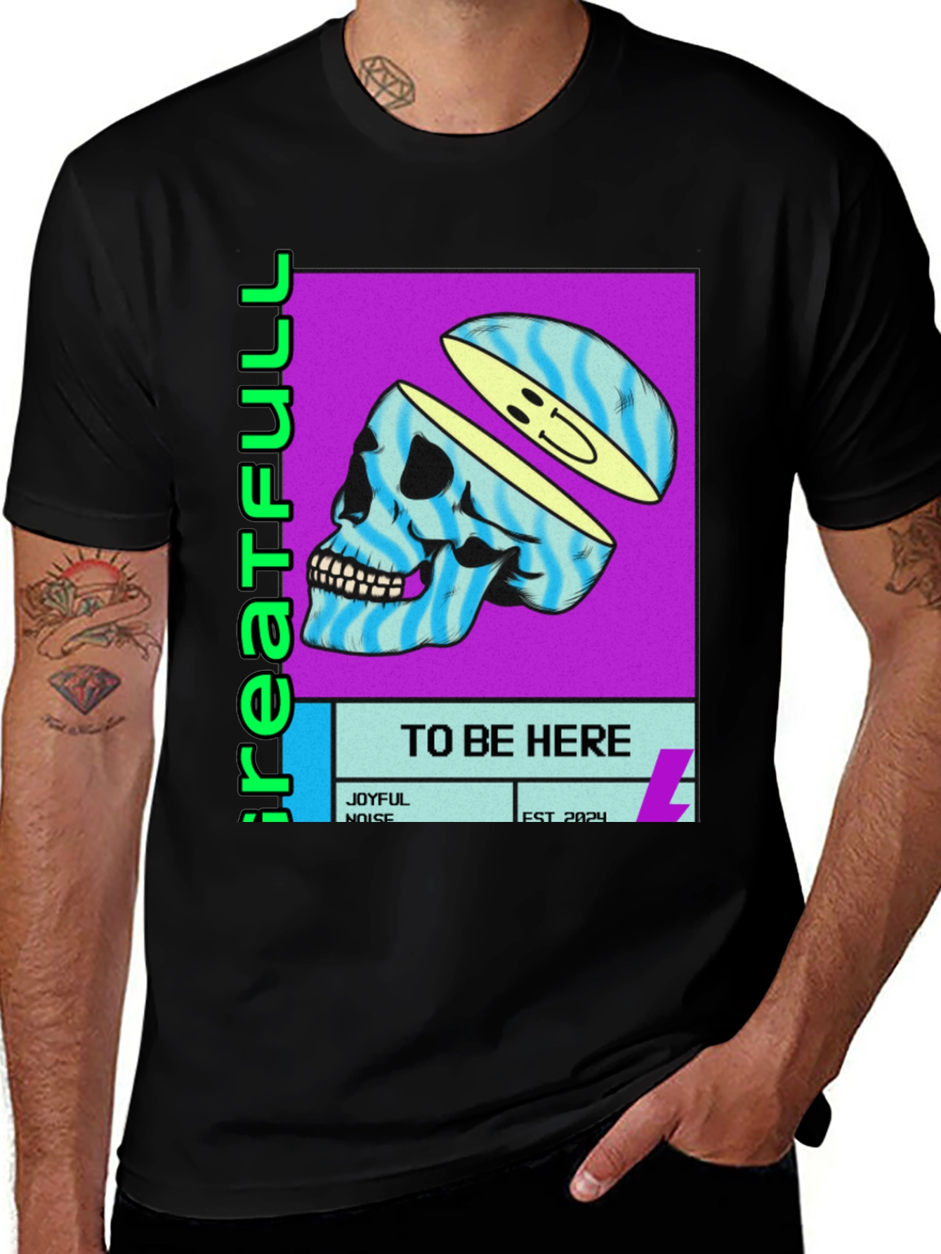 Variant 3 of Greatefull Skull Graphic T-Shirt
