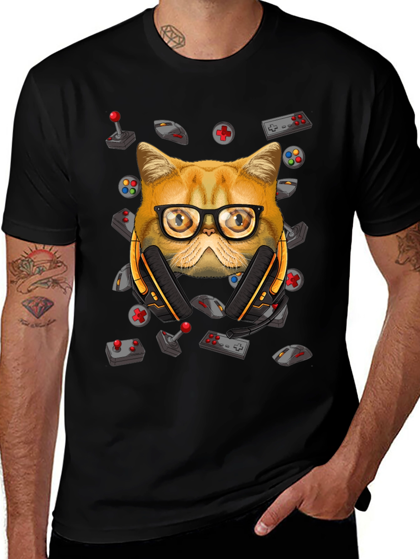 Variant 8 of Gamer Cat T-Shirt - Funny Graphic Tee
