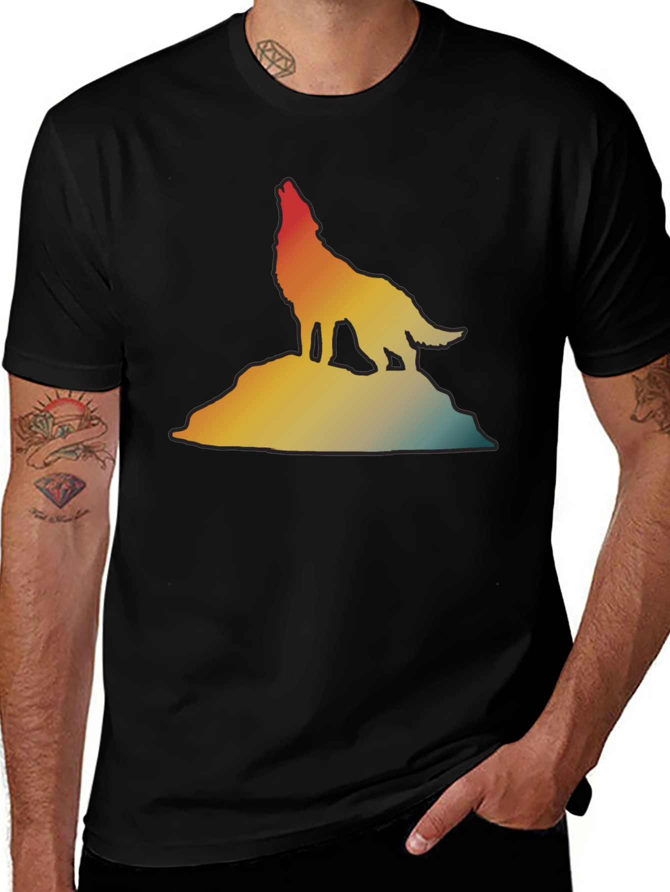 Retro Wolf Howling T-Shirt - Gradient Design