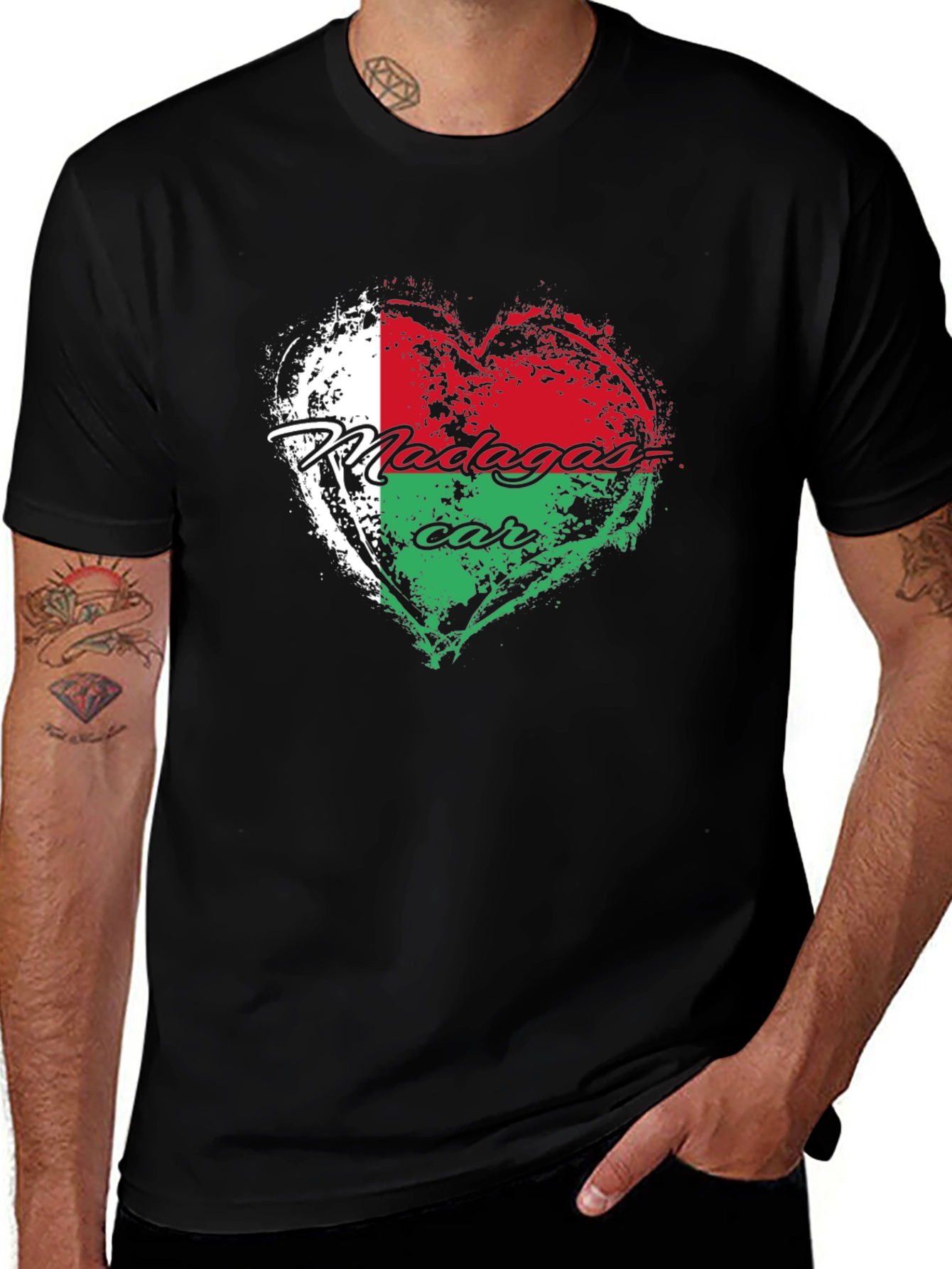 Variant 24 of Madagascar Heart Flag T-Shirt - Black
