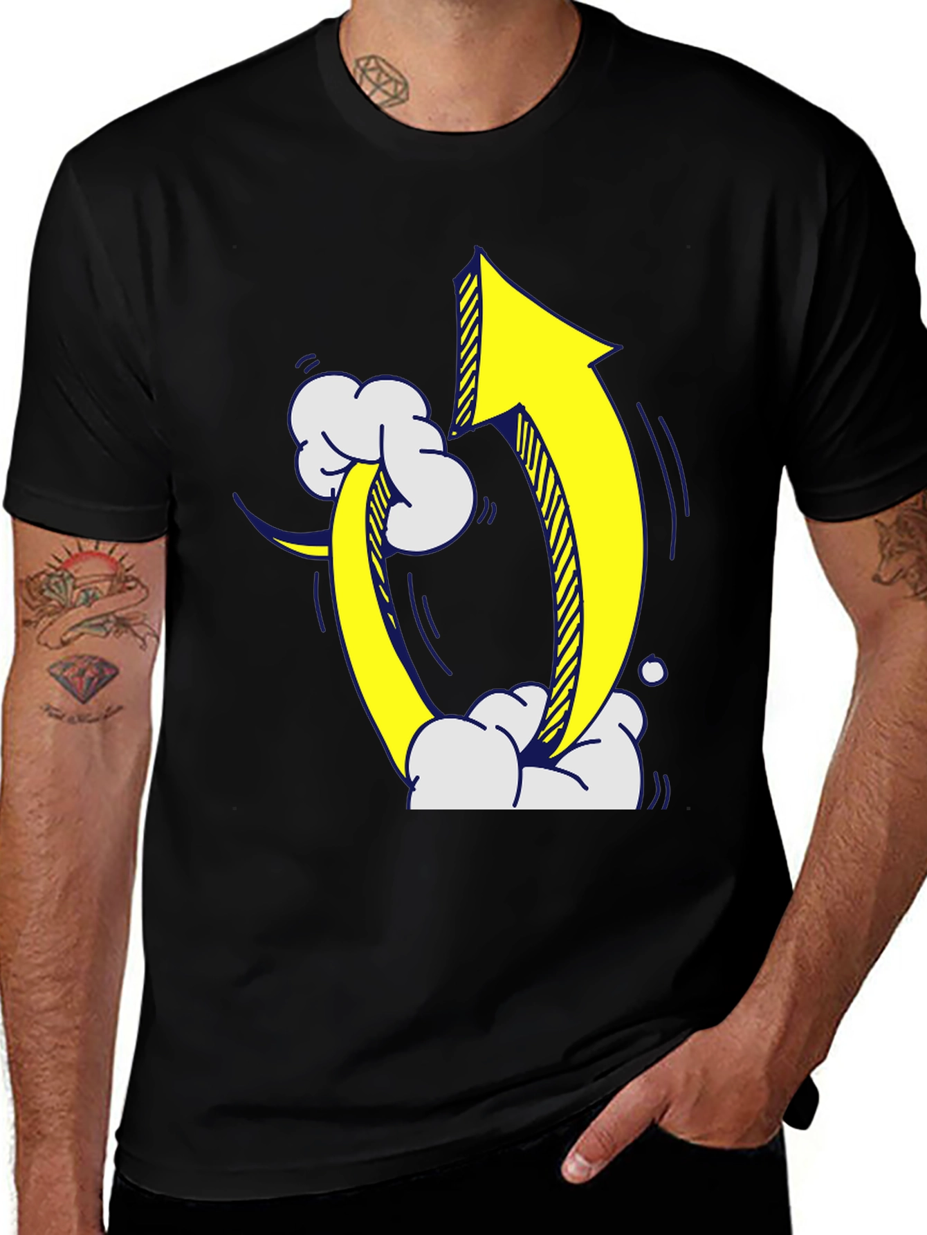 Variant 5 of Arrow Graphic Black T-Shirt