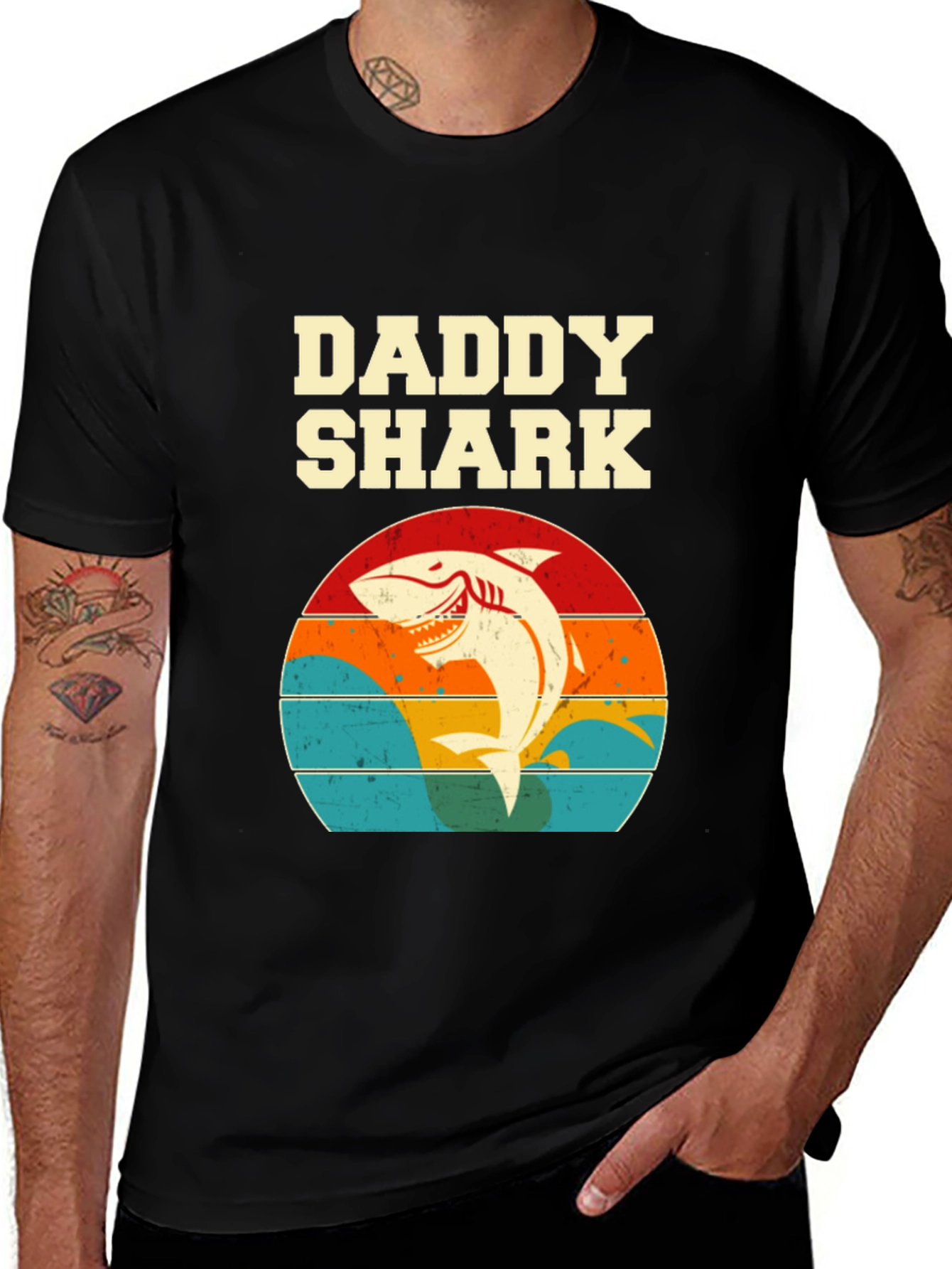 Variant 8 of Daddy Shark Retro Graphic T-Shirt - Black