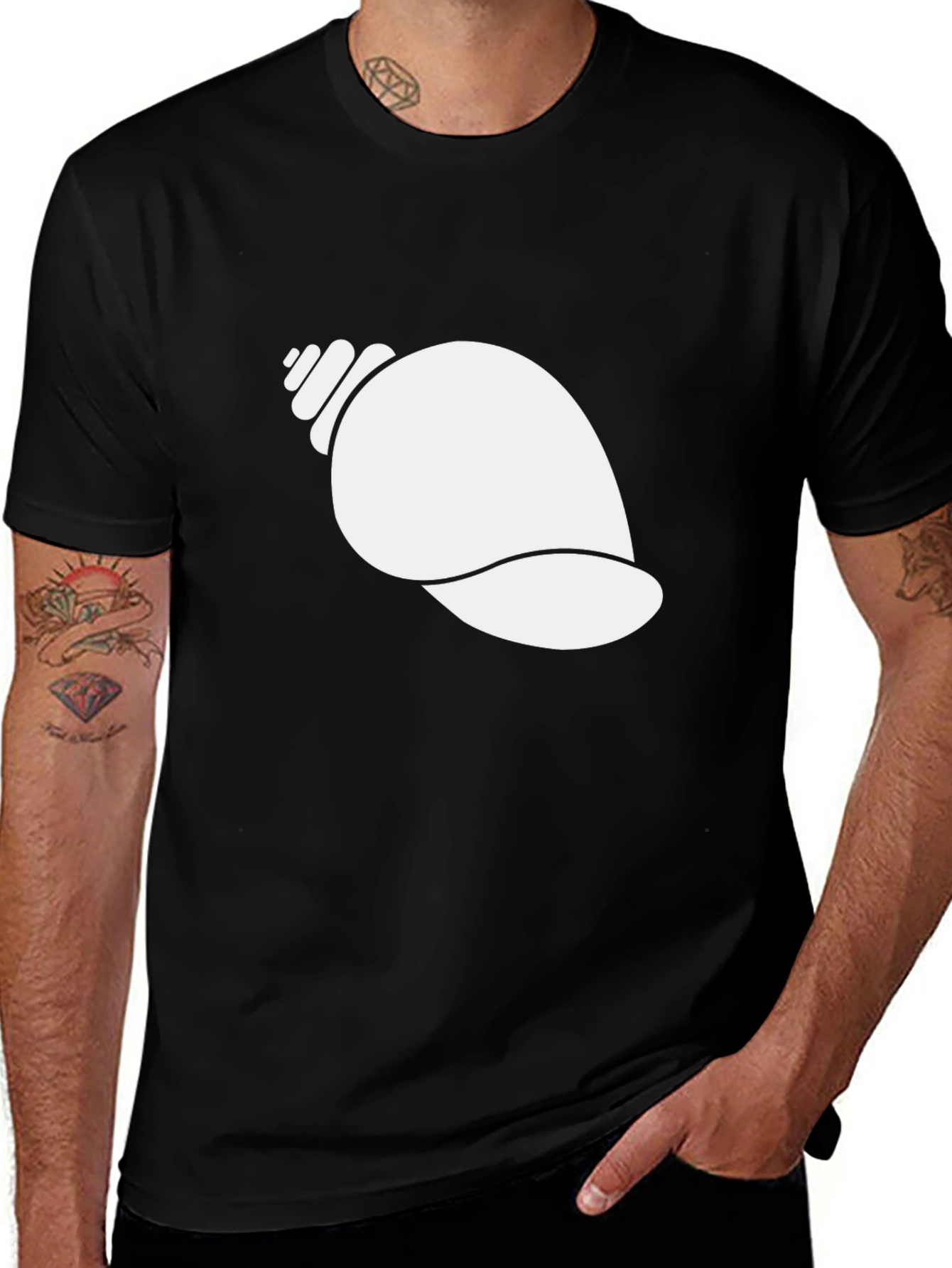 Variant 14 of Minimalist Seashell Graphic Tee - Casual Style