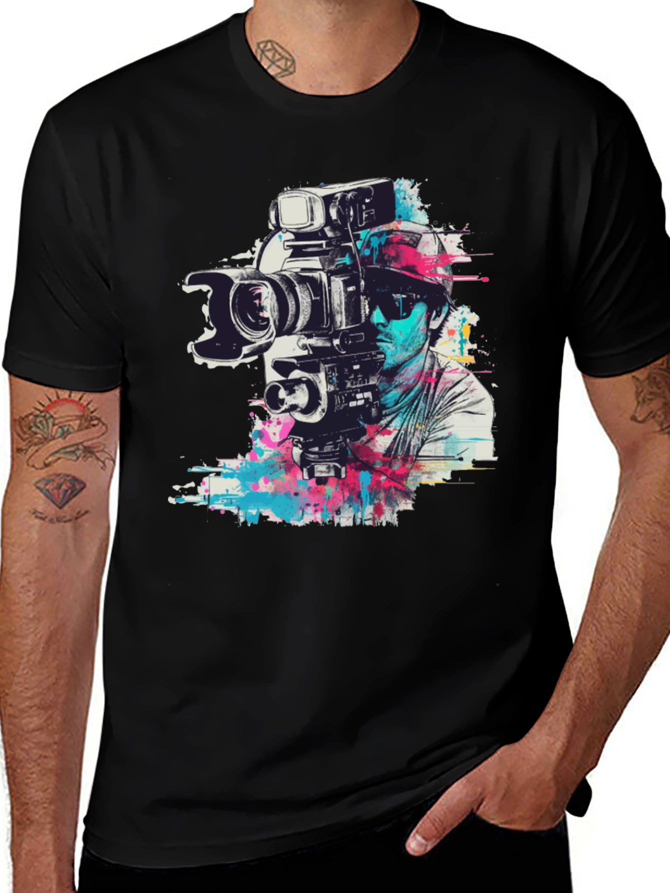 Variant 2 of Vintage Camera Graphic Black T-Shirt