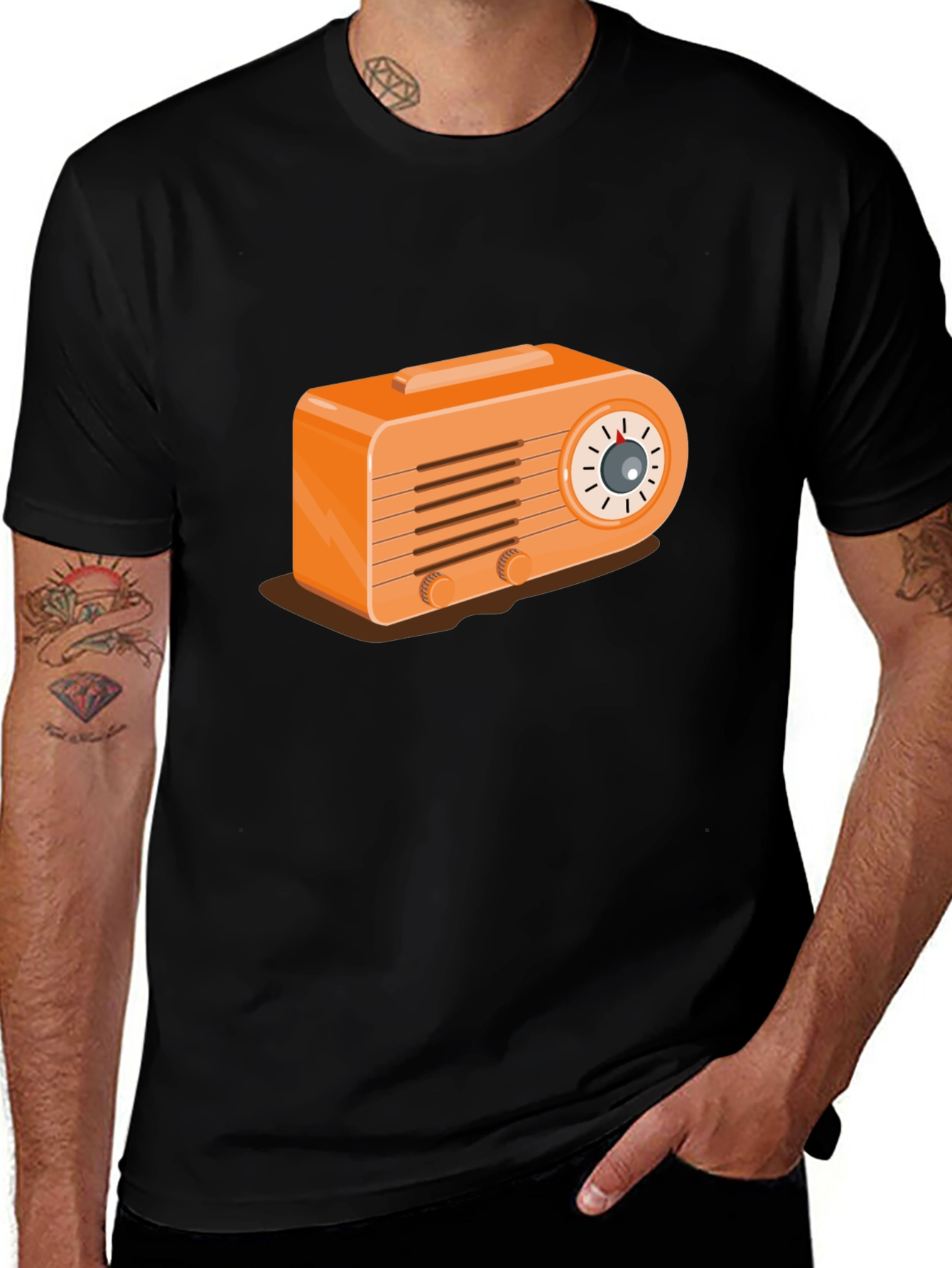 Retro Radio Graphic Tee - Vintage Style Black T-Shirt