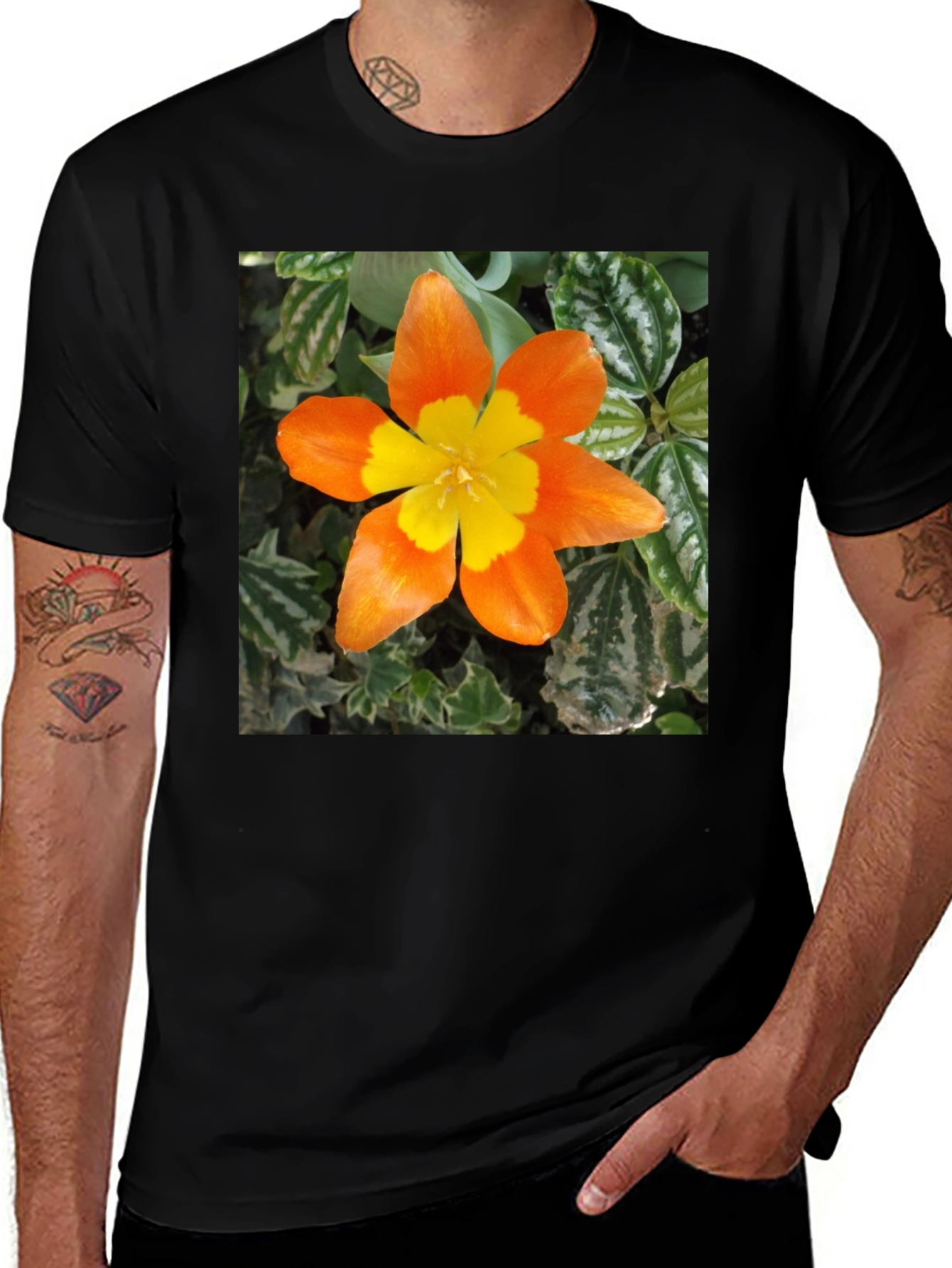 Variant 7 of Floral Print Black T-Shirt