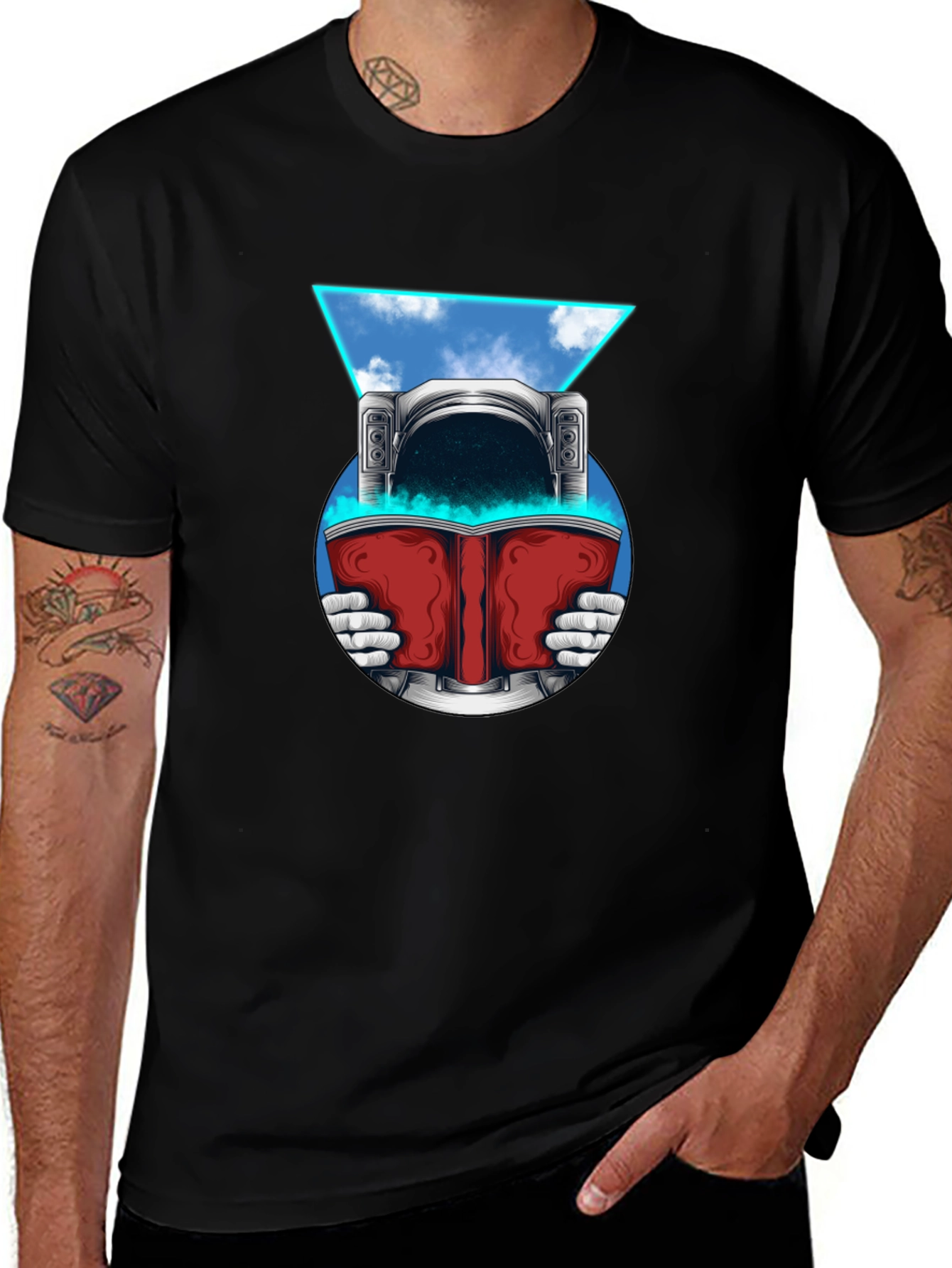 Variant 20 of Astronaut Reading Book Graphic T-Shirt