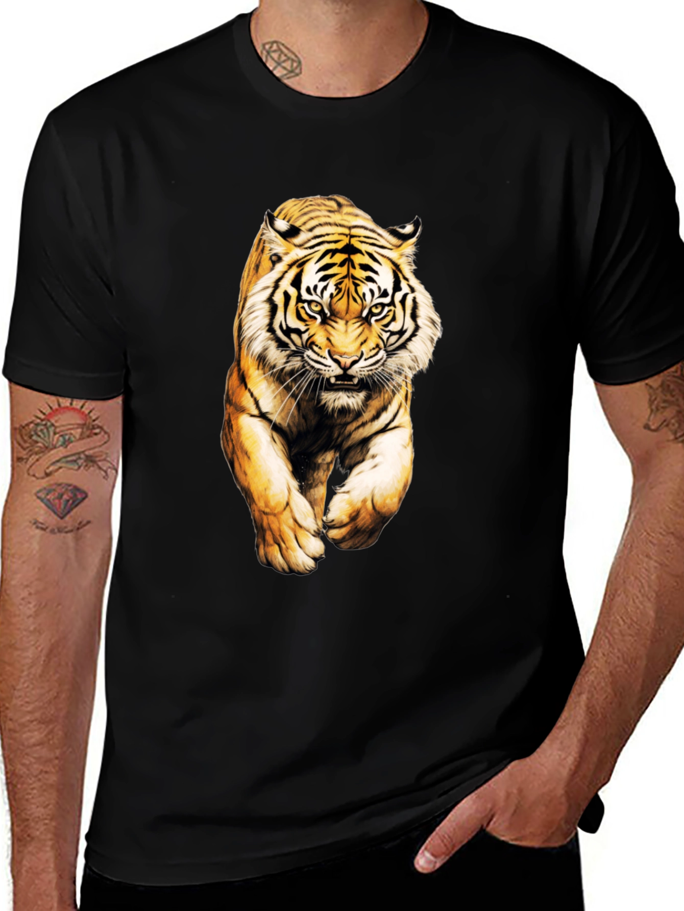 Variant 28 of Tiger Graphic Black T-Shirt