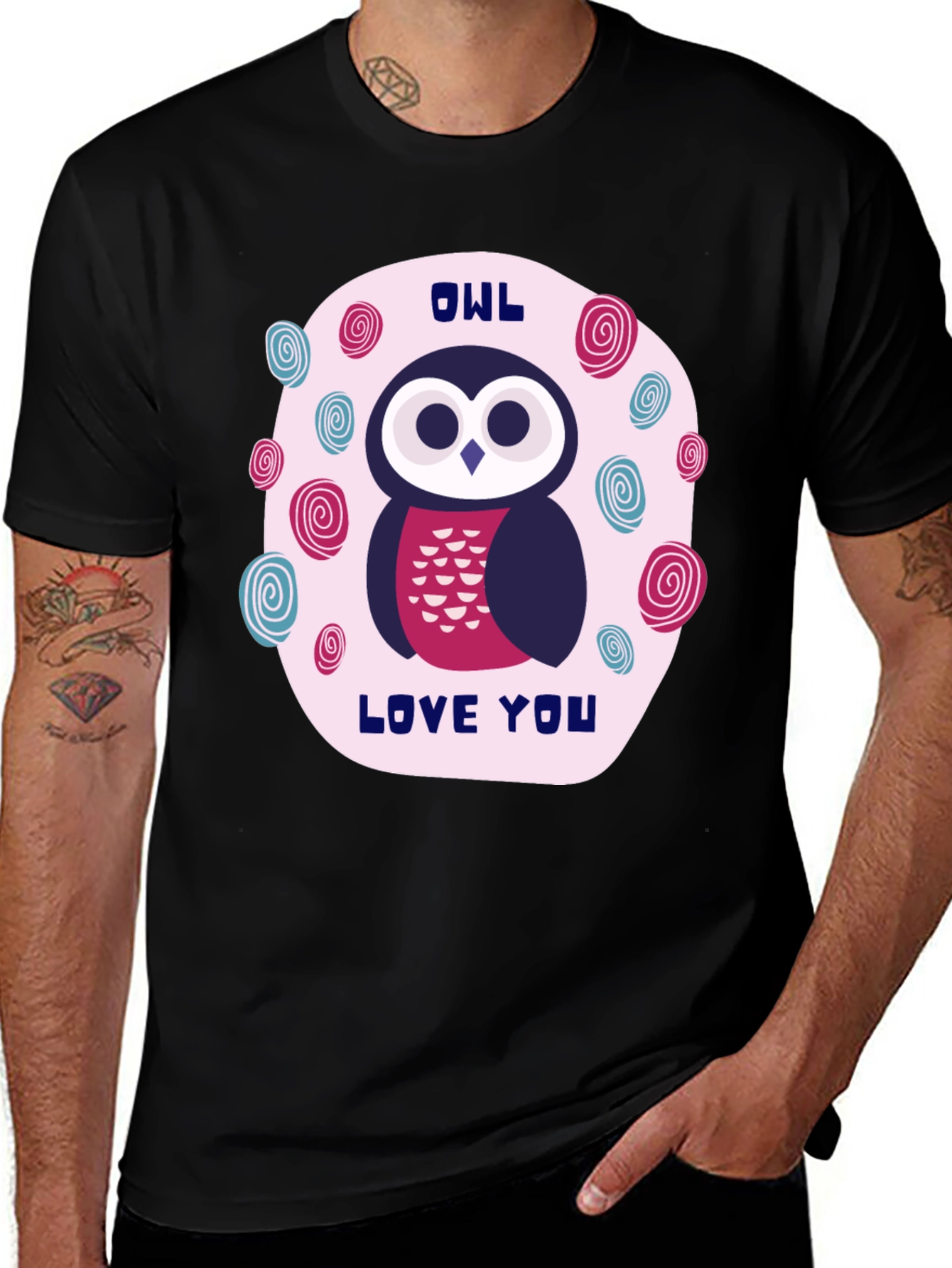 Variant 7 of Owl Love You Graphic T-Shirt