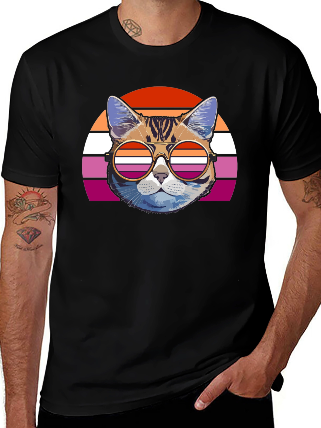 Variant 23 of Retro Lesbian Cat T-Shirt
