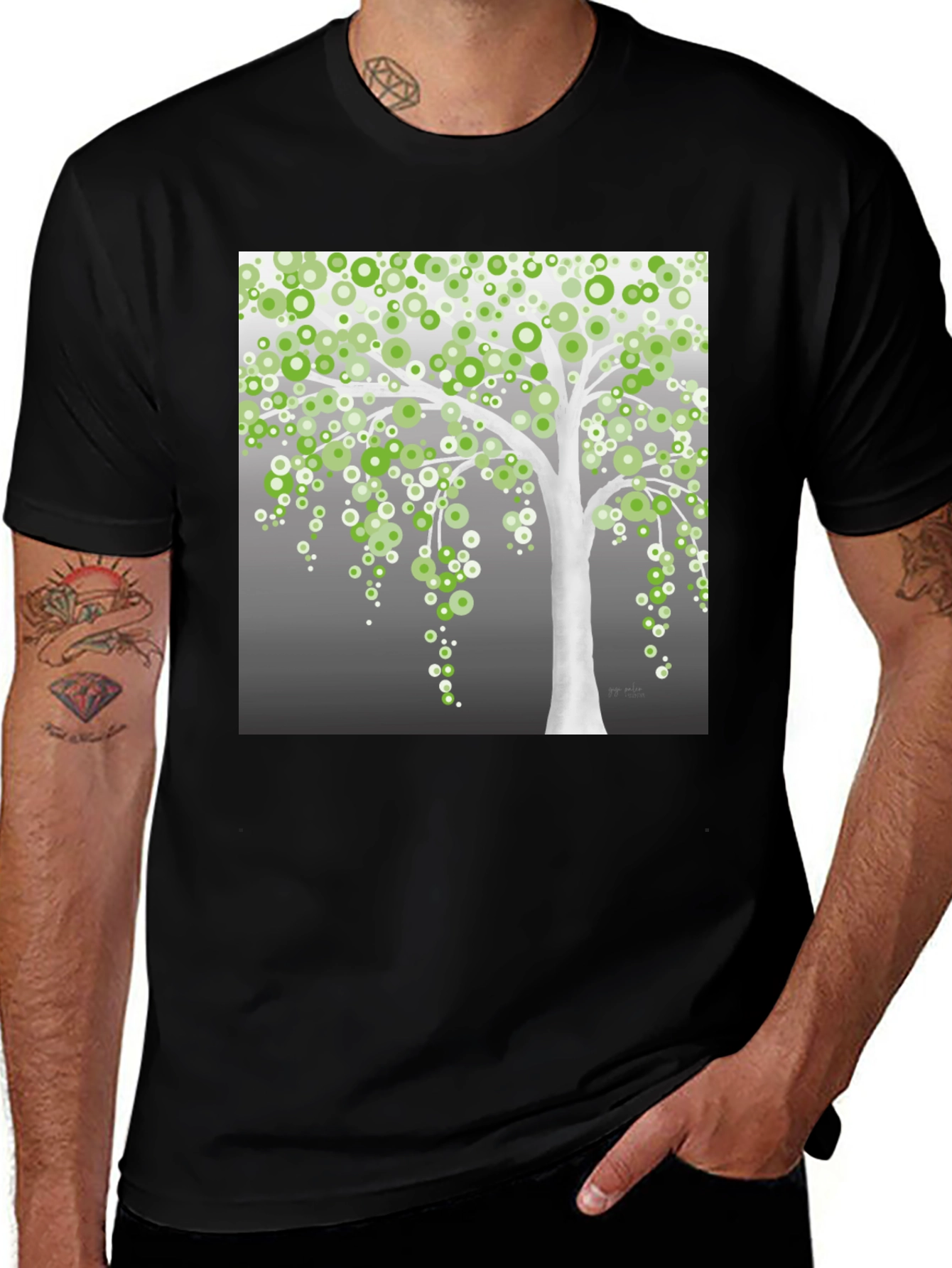 Variant 15 of Green Circle Tree Black T-Shirt