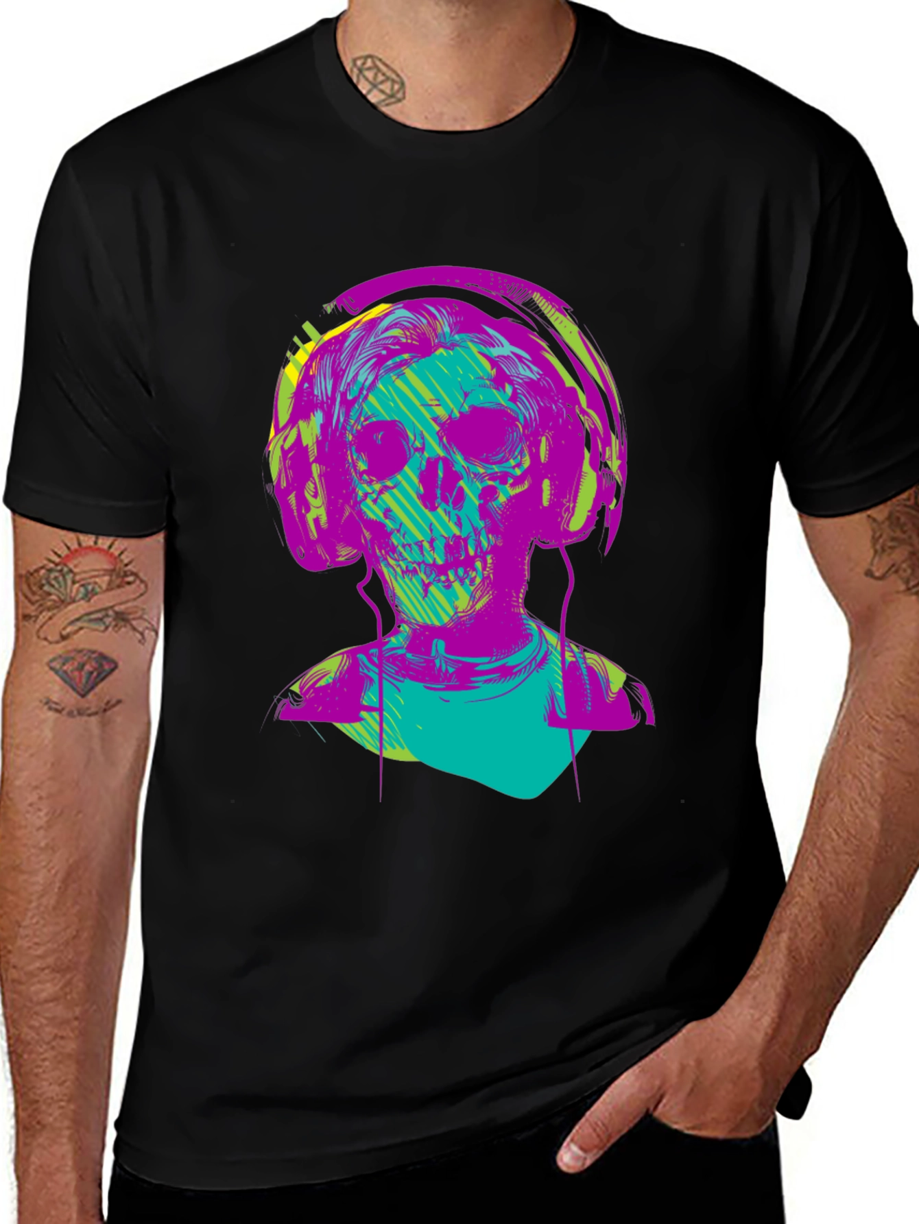 Variant 30 of Skull with Headphones Graphic Tee - Black