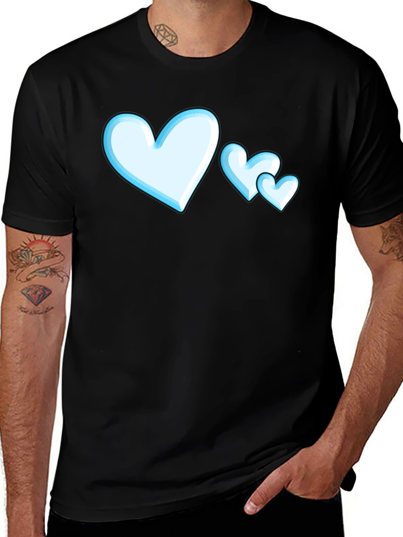 Variant 6 of Heart Graphic Black Tee Casual Comfort