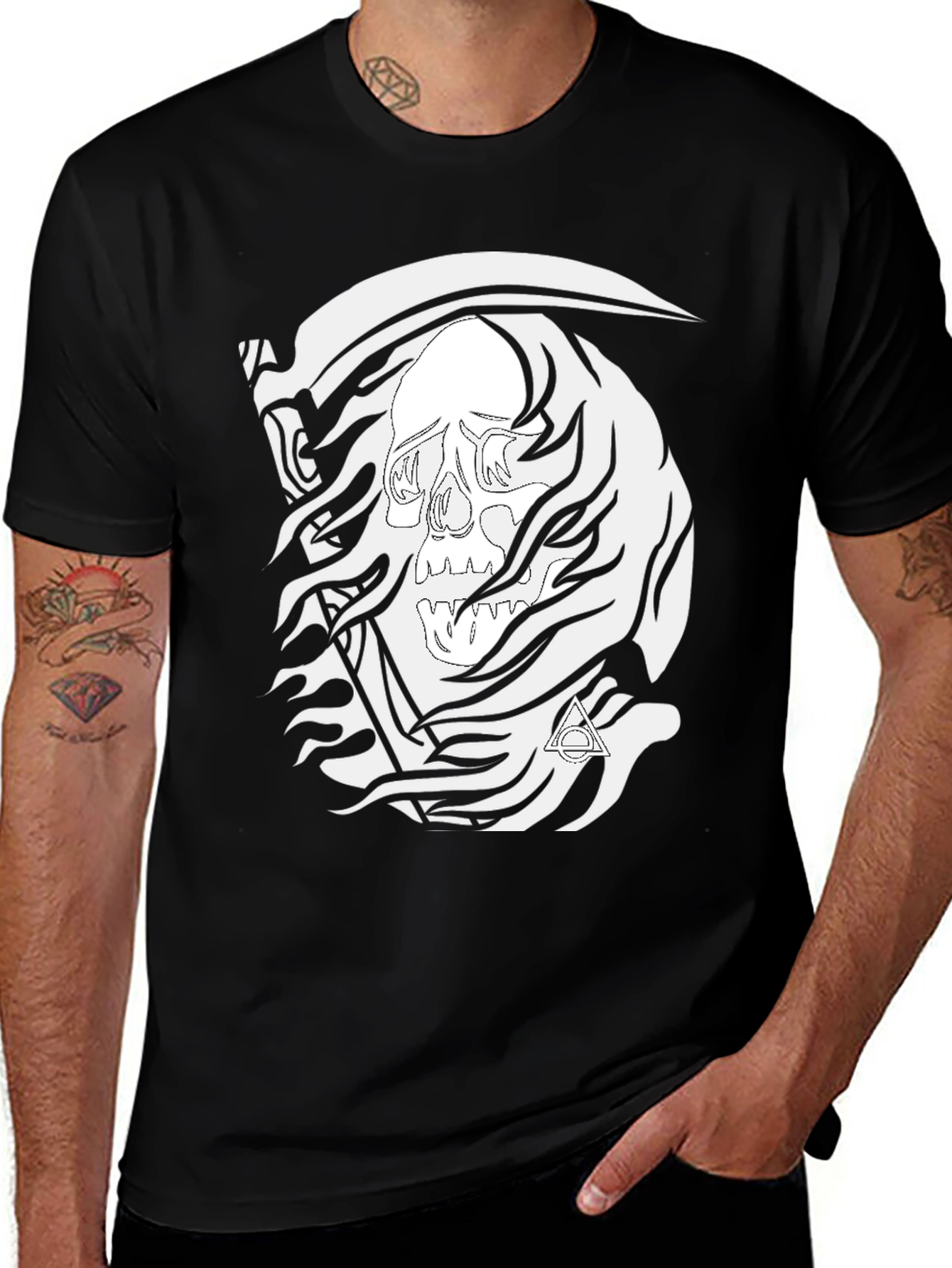 Variant 18 of Grim Reaper Skull Graphic Tee - Black