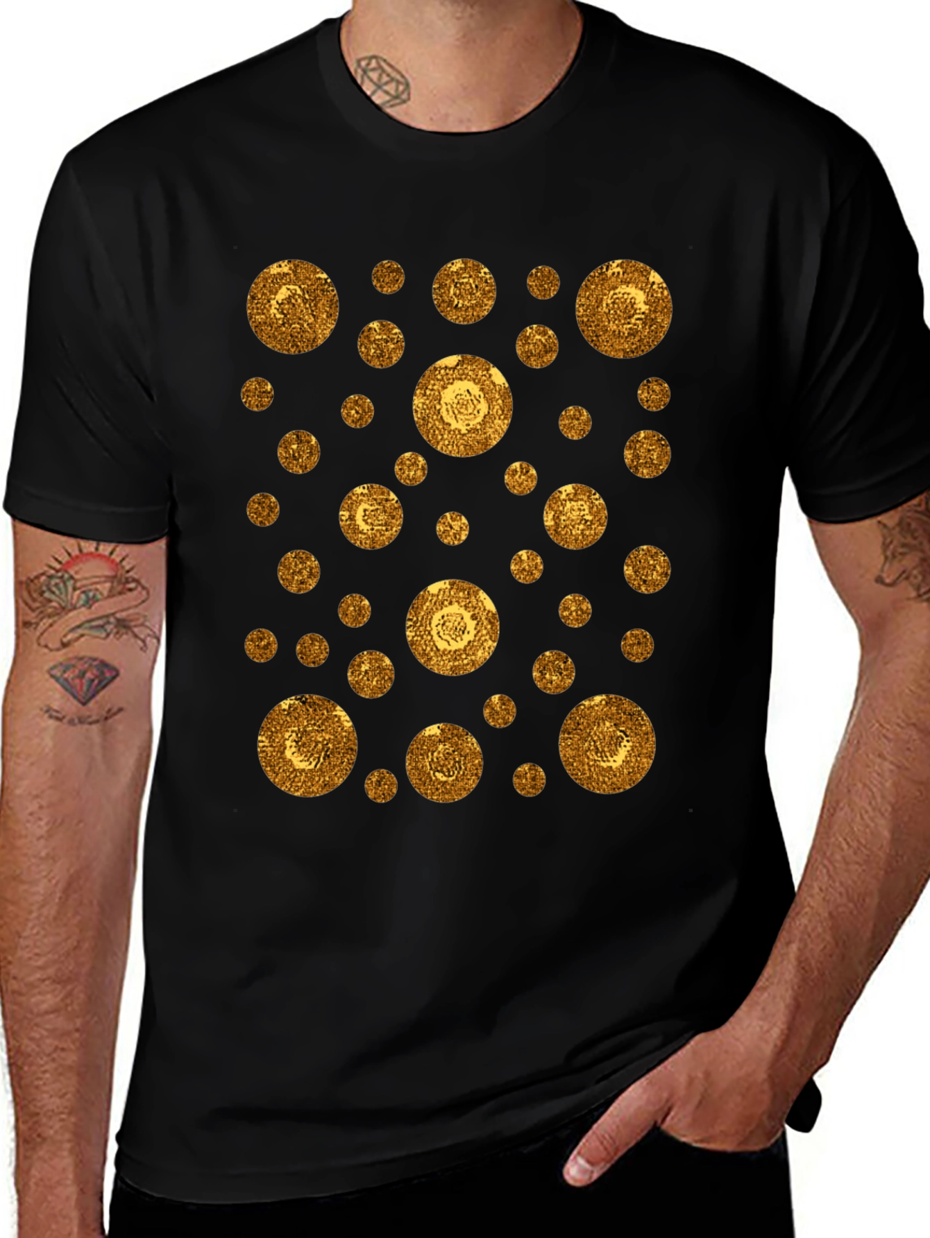 Variant 23 of Gold Circle Pattern Black T-Shirt