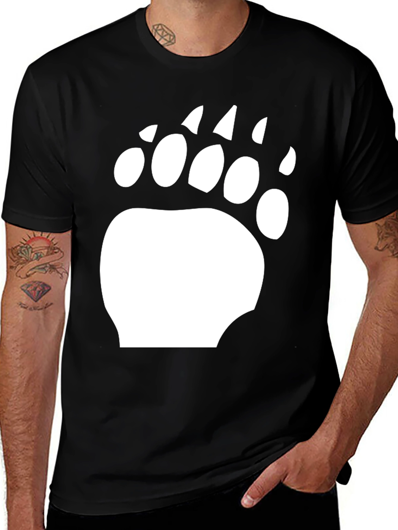 Variant 3 of Bear Paw Print Graphic Black T-Shirt