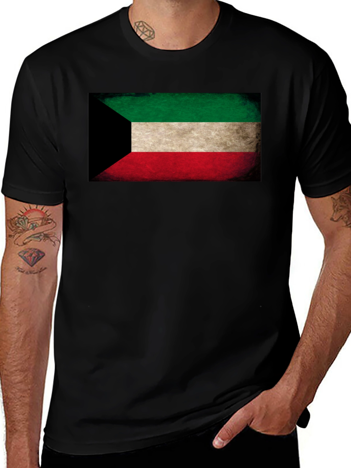 Kuwait Flag T-Shirt - Distressed Design