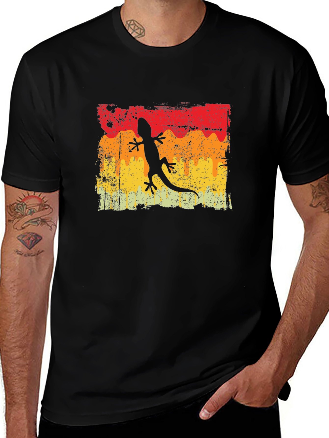 Variant 22 of Retro Lizard Graphic Tee - Vintage Style Black T-Shirt