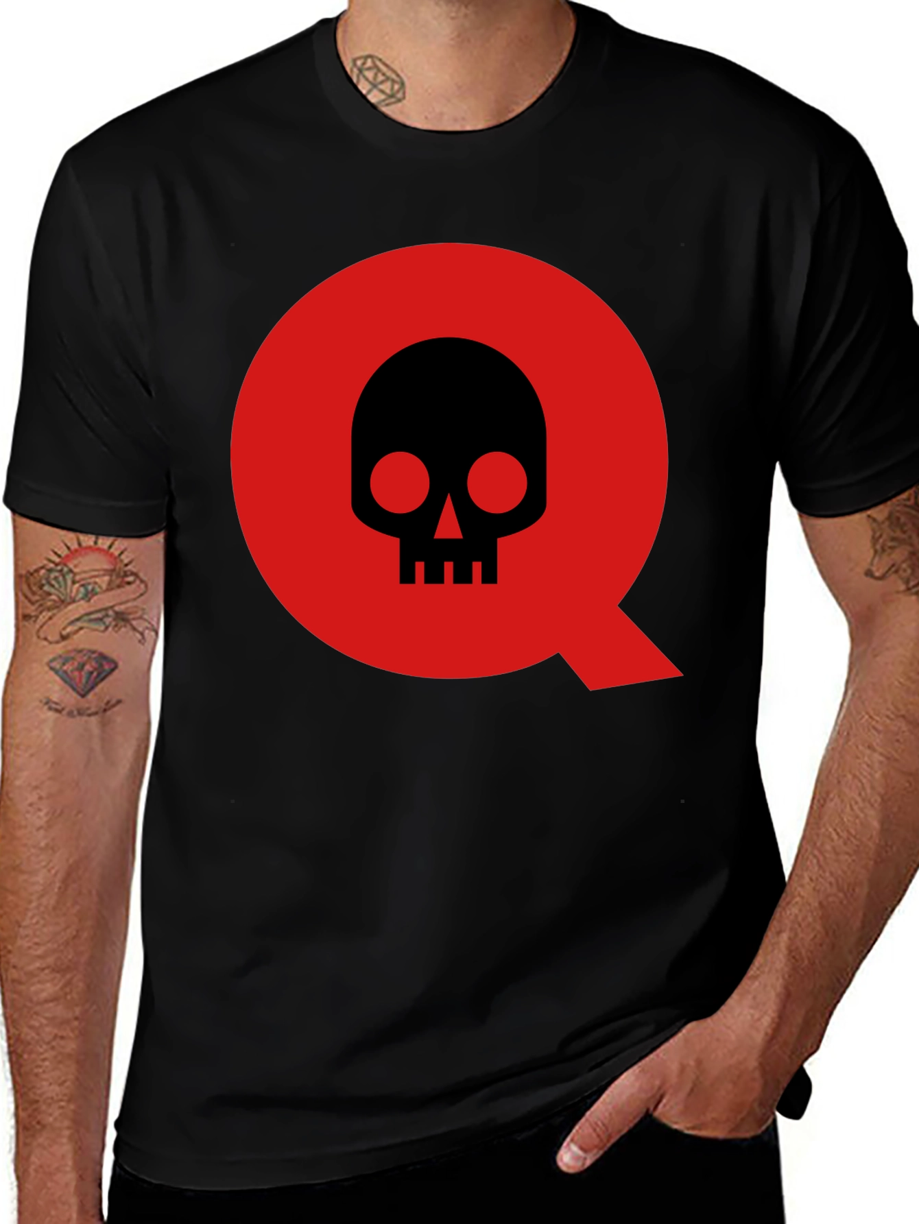 Variant 30 of Skull in Q Logo Black T-Shirt