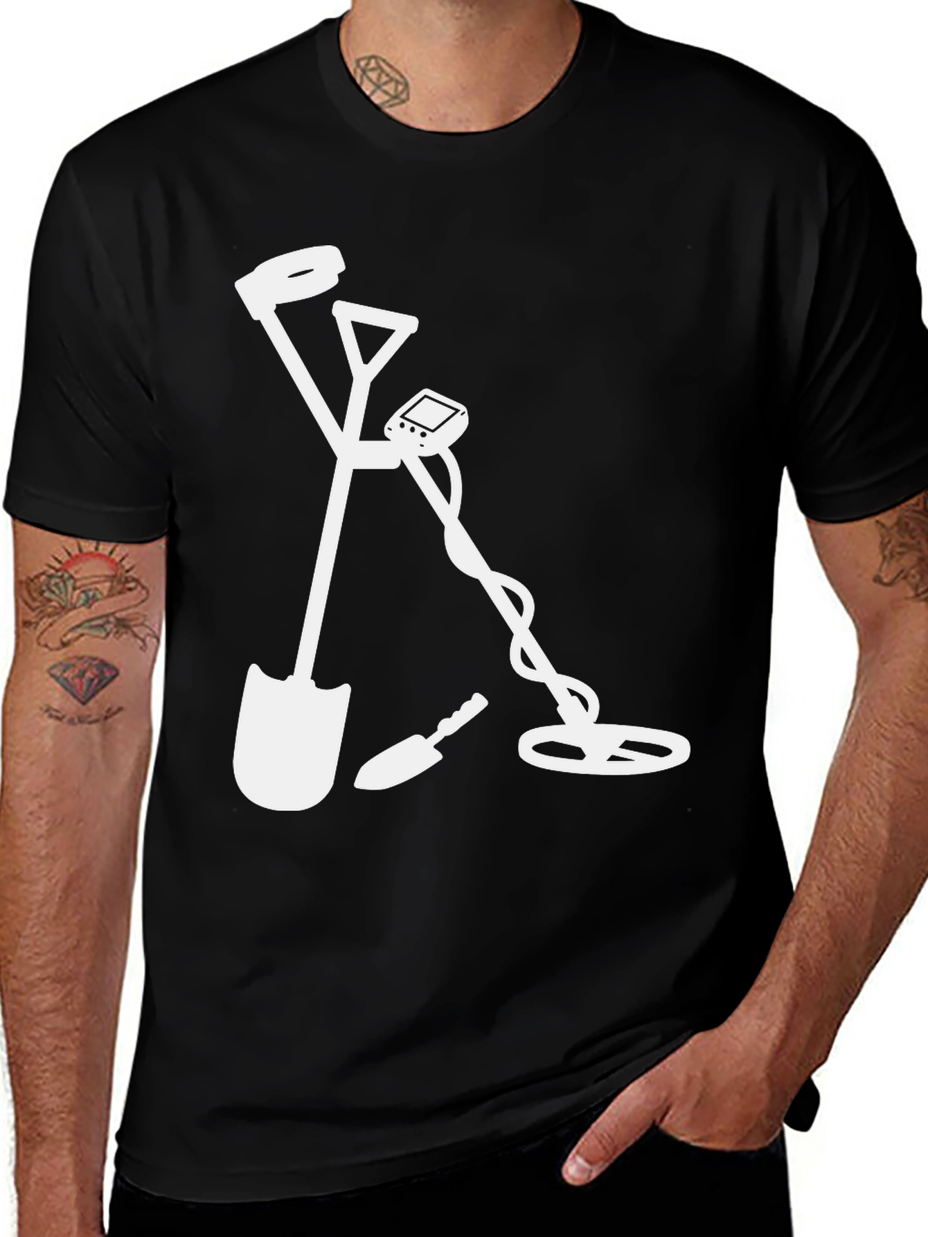 Variant 13 of Treasure Hunter Black T-Shirt: Shovel & Metal Detector