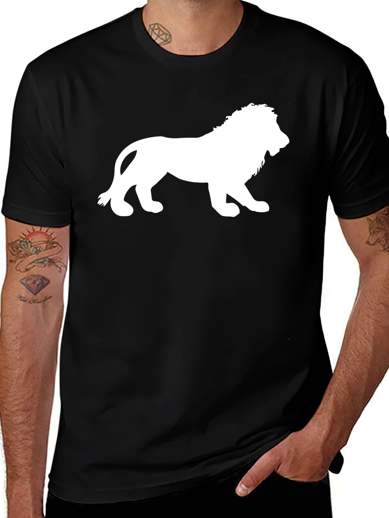 Variant 28 of Lion Graphic T-Shirt - Black