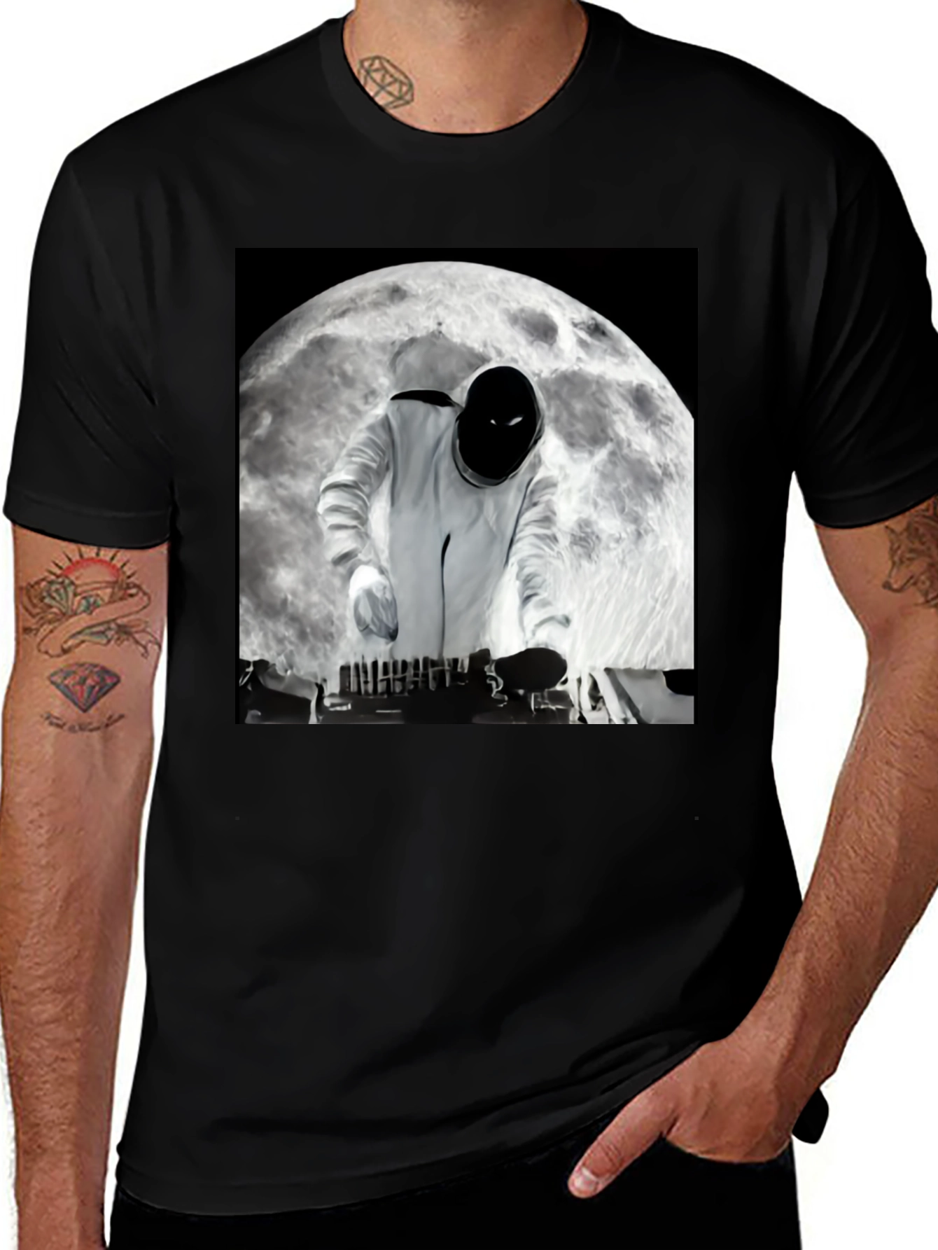 Variant 9 of Astronaut DJ on the Moon Black T-Shirt