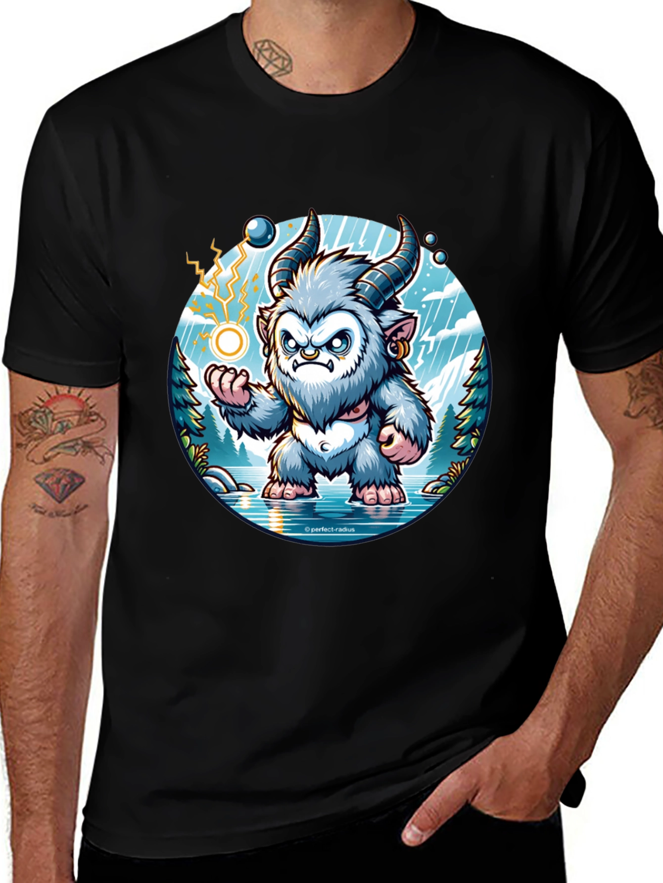 Variant 30 of Yeti Cartoon Graphic Black T-Shirt