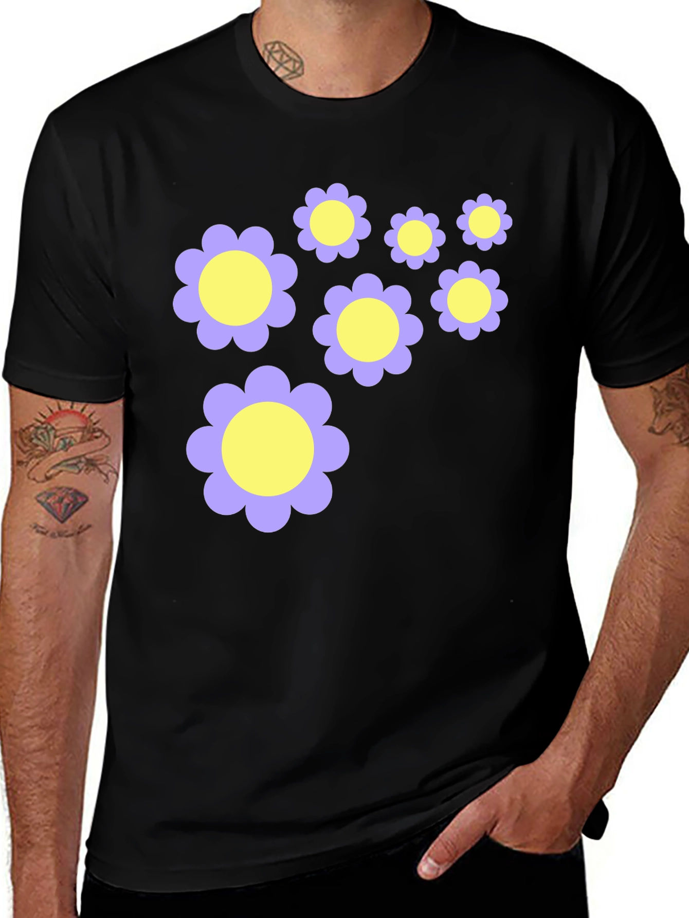 Variant 21 of Floral Pattern Black T-Shirt