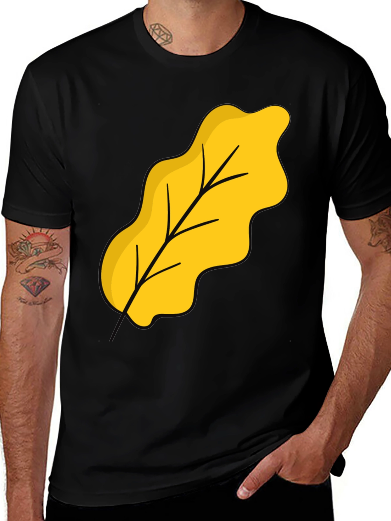 Variant 25 of Leaf Graphic Black T-Shirt