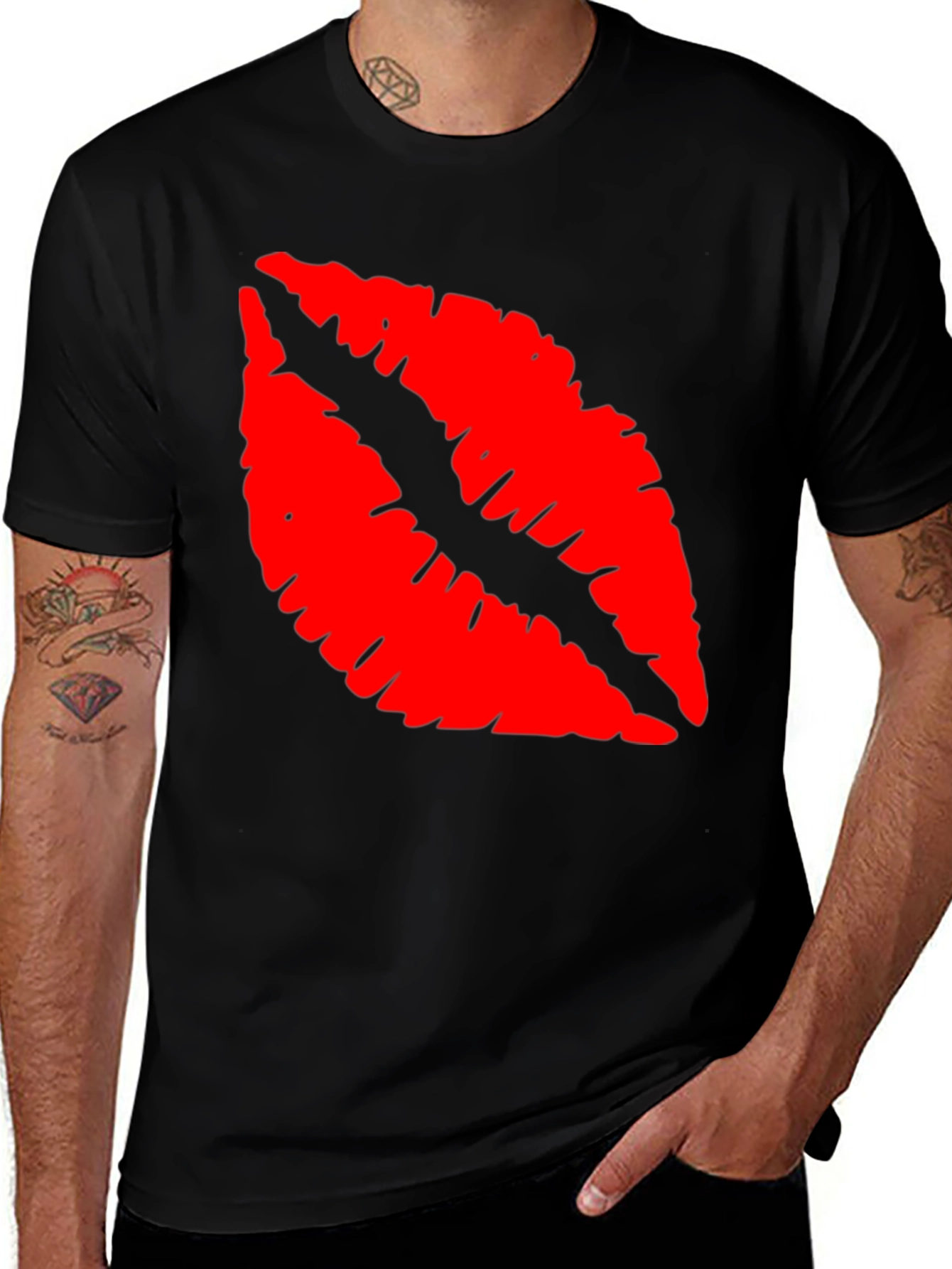 Variant 20 of Red Lips Print Black T-Shirt