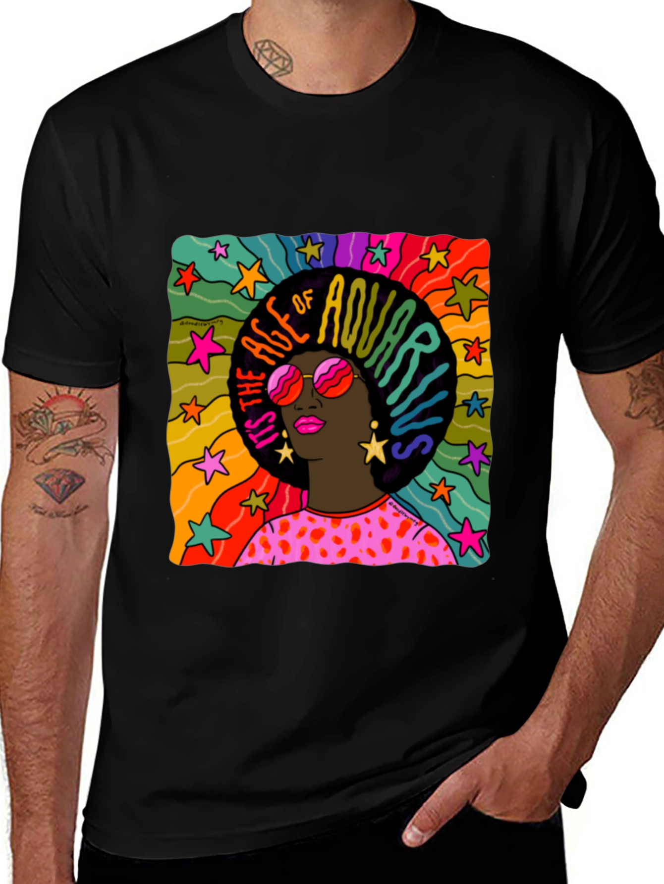 Variant 21 of Age of Aquarius Graphic Tee - Retro Style