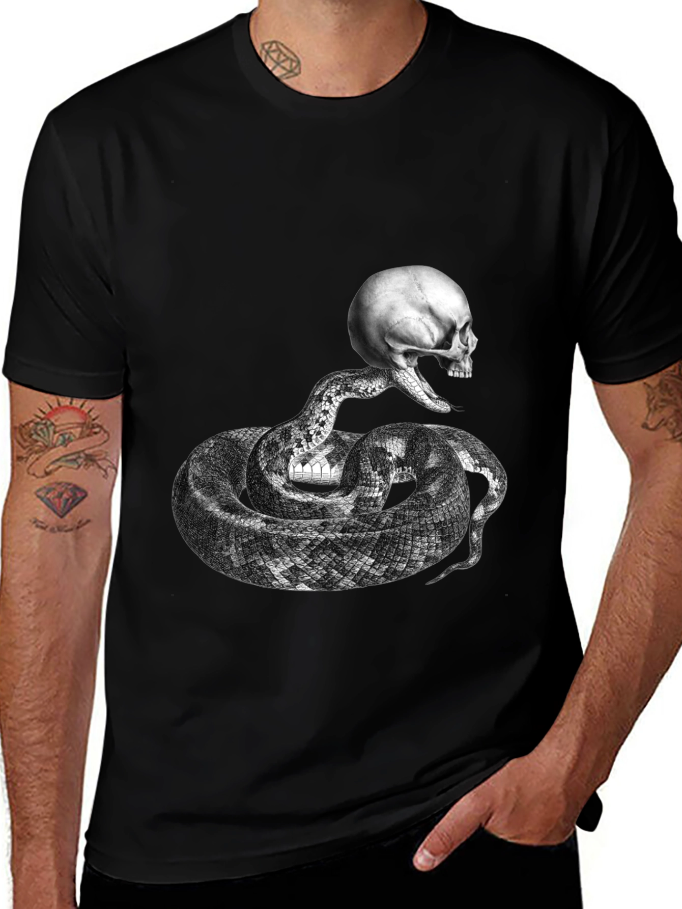 Variant 29 of Skull and Snake Graphic Tee