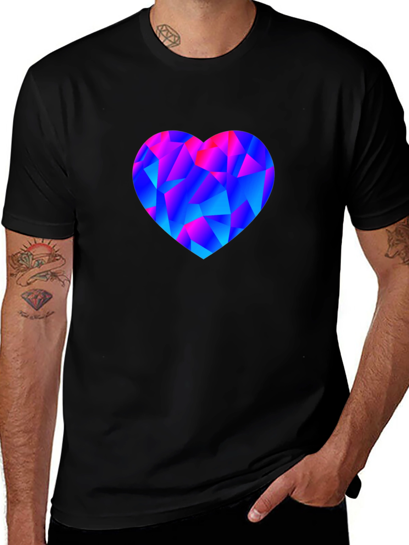 Variant 22 of Geometric Heart Print Black T-Shirt